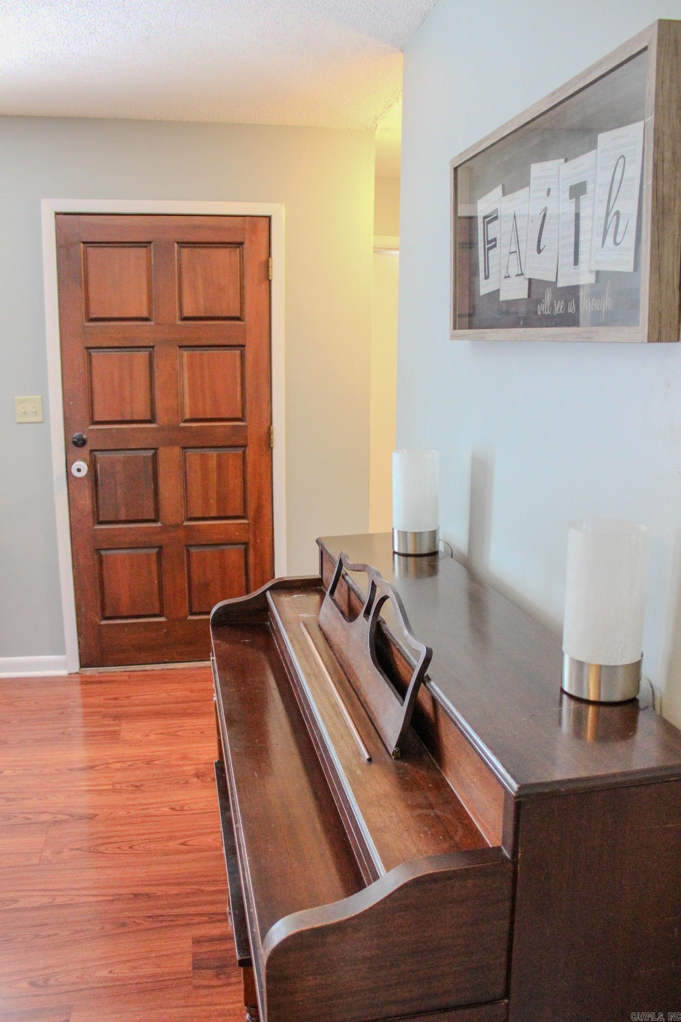 48 Indian Trail