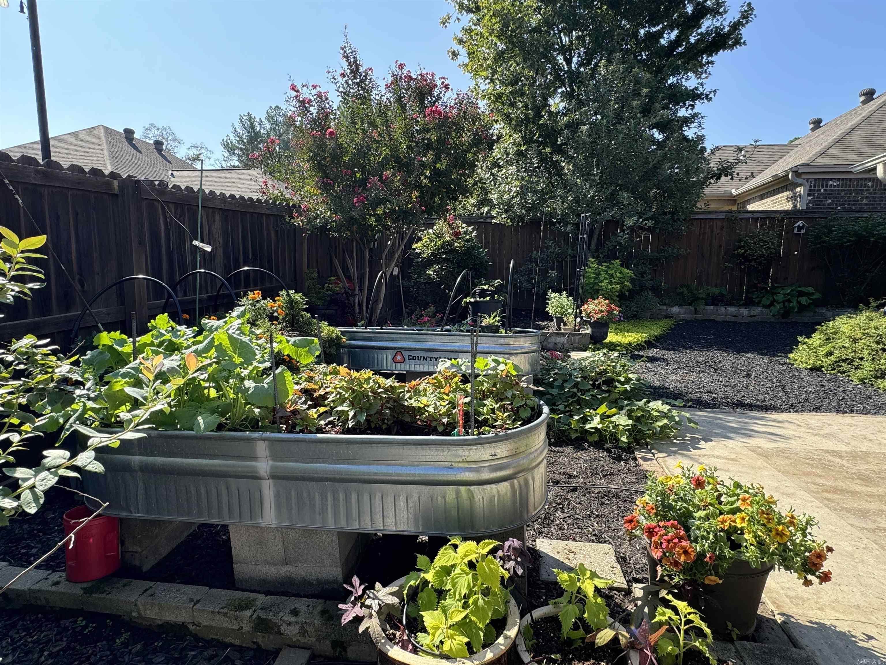 600 Samuel Loyce Drive