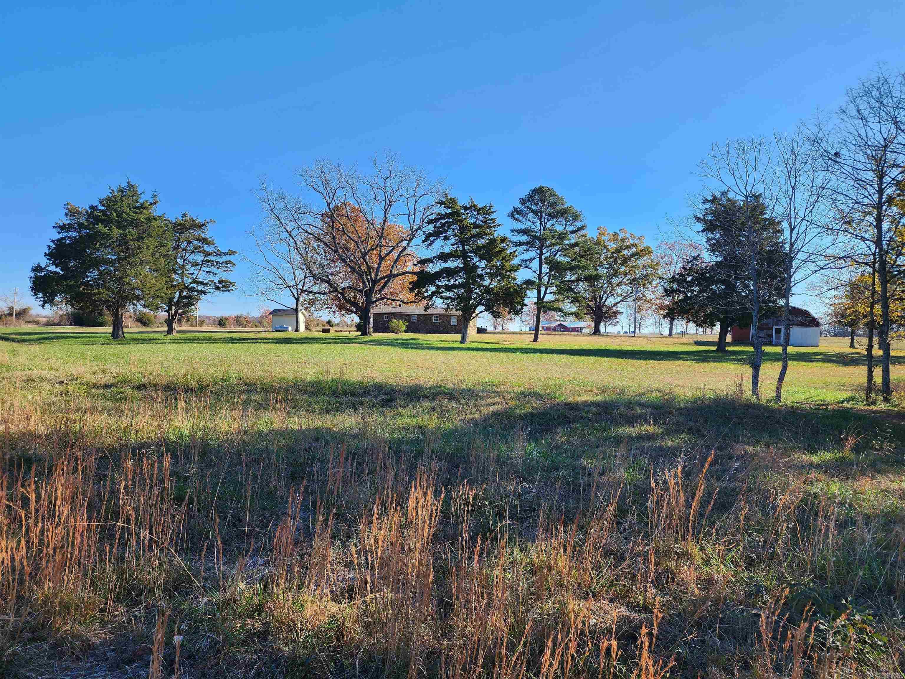 548 New Hart Road