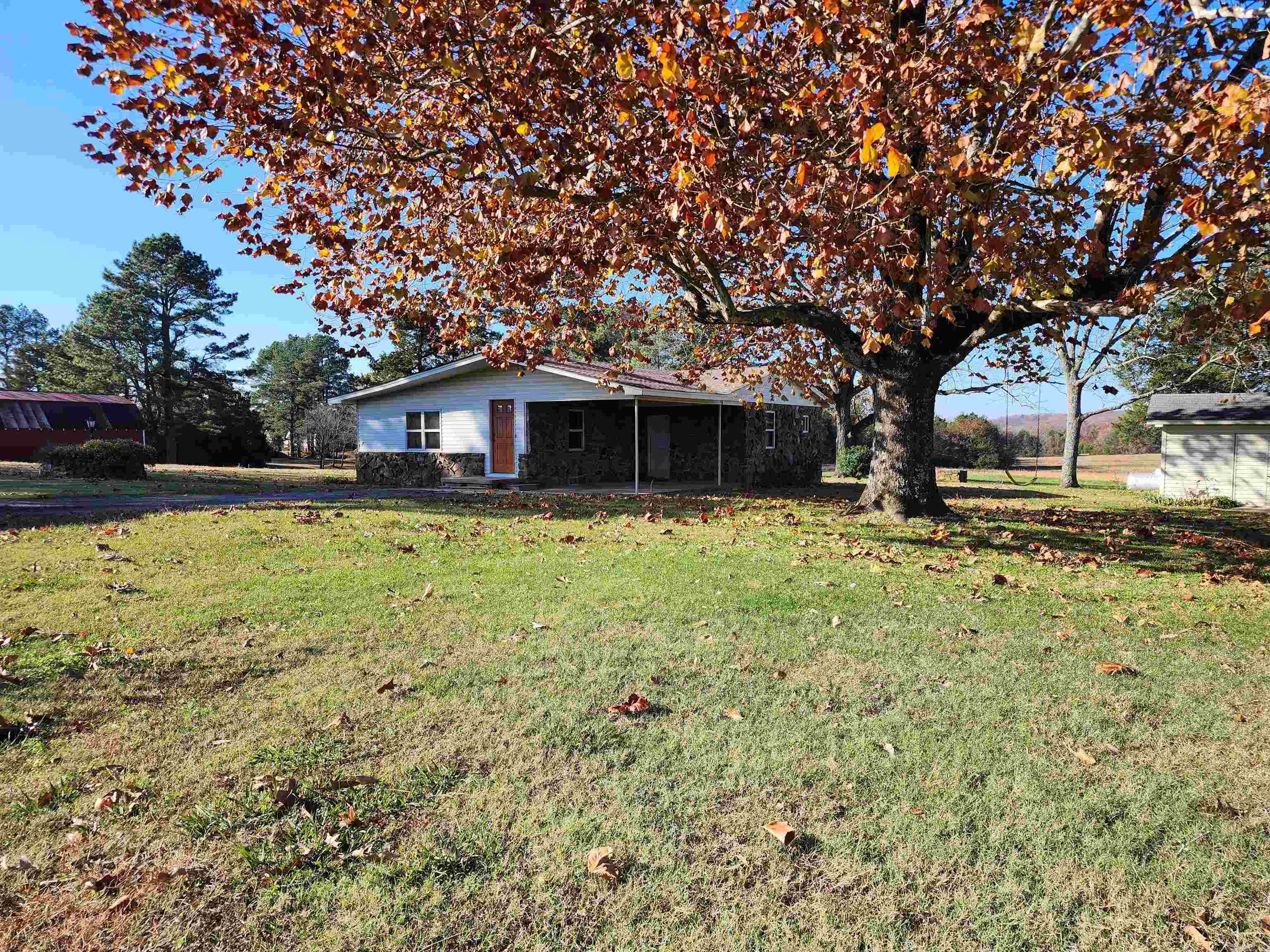 548 New Hart Road