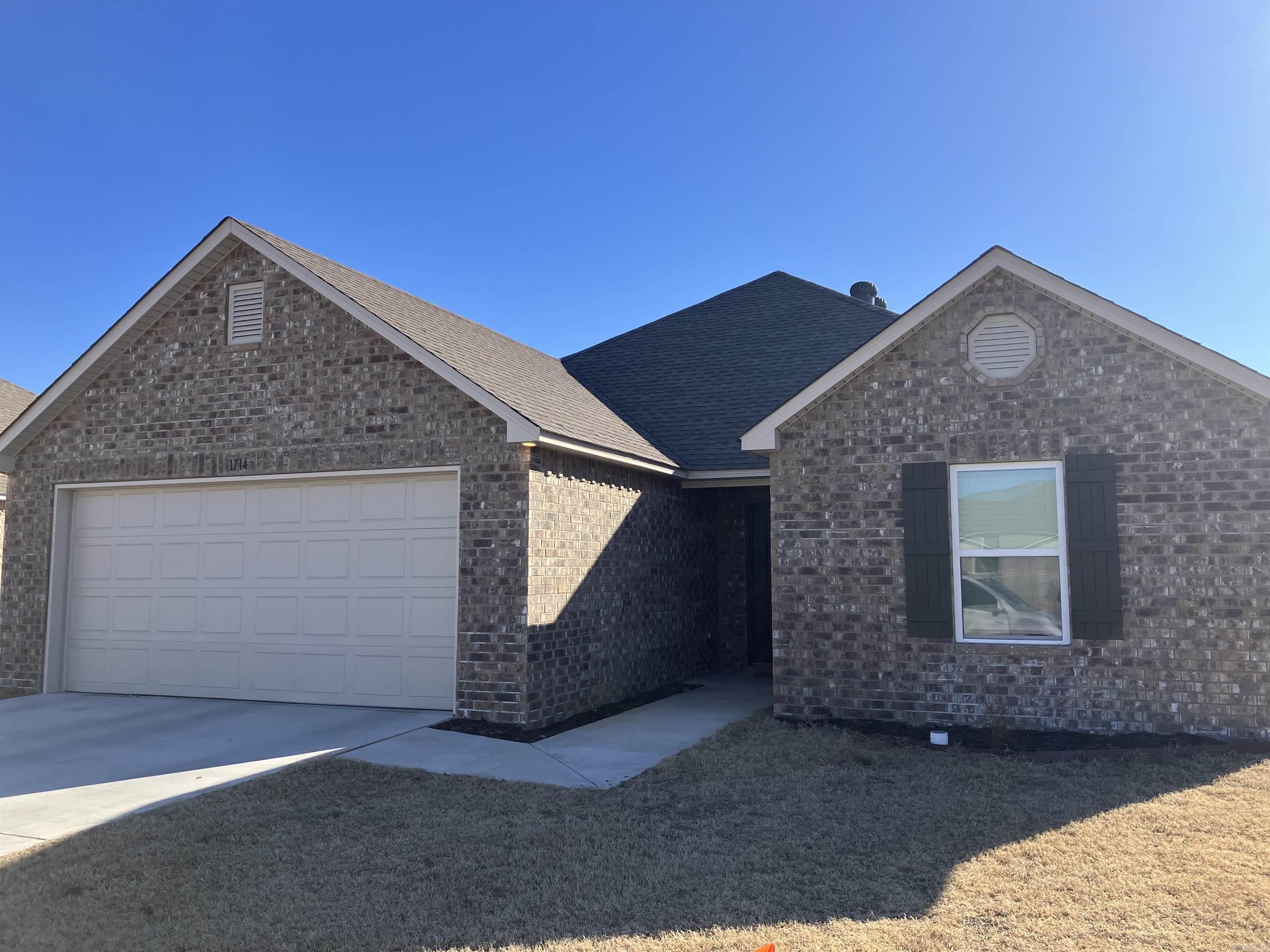 1714 Waycross Drive