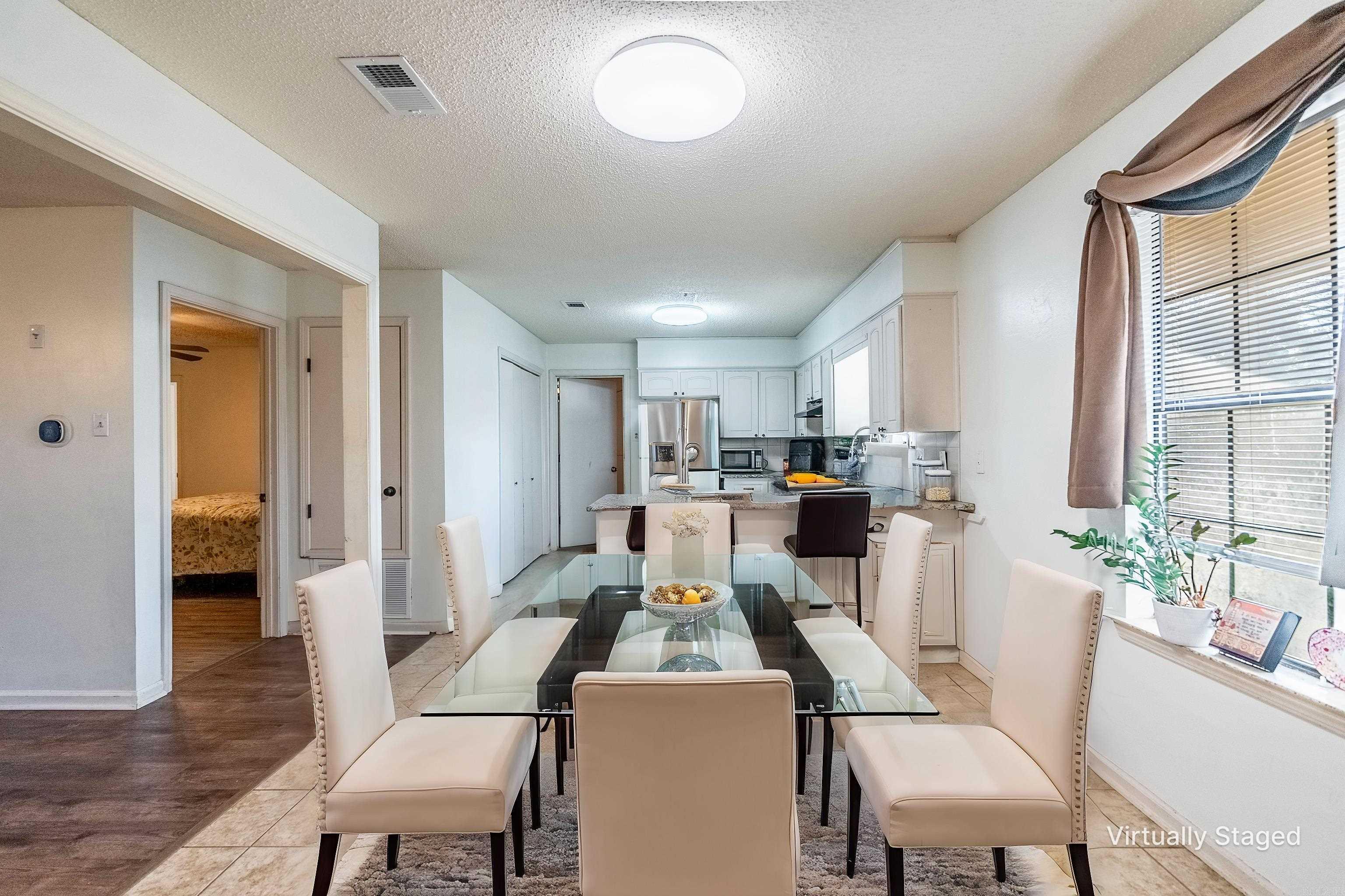 1002 Latigo Trail