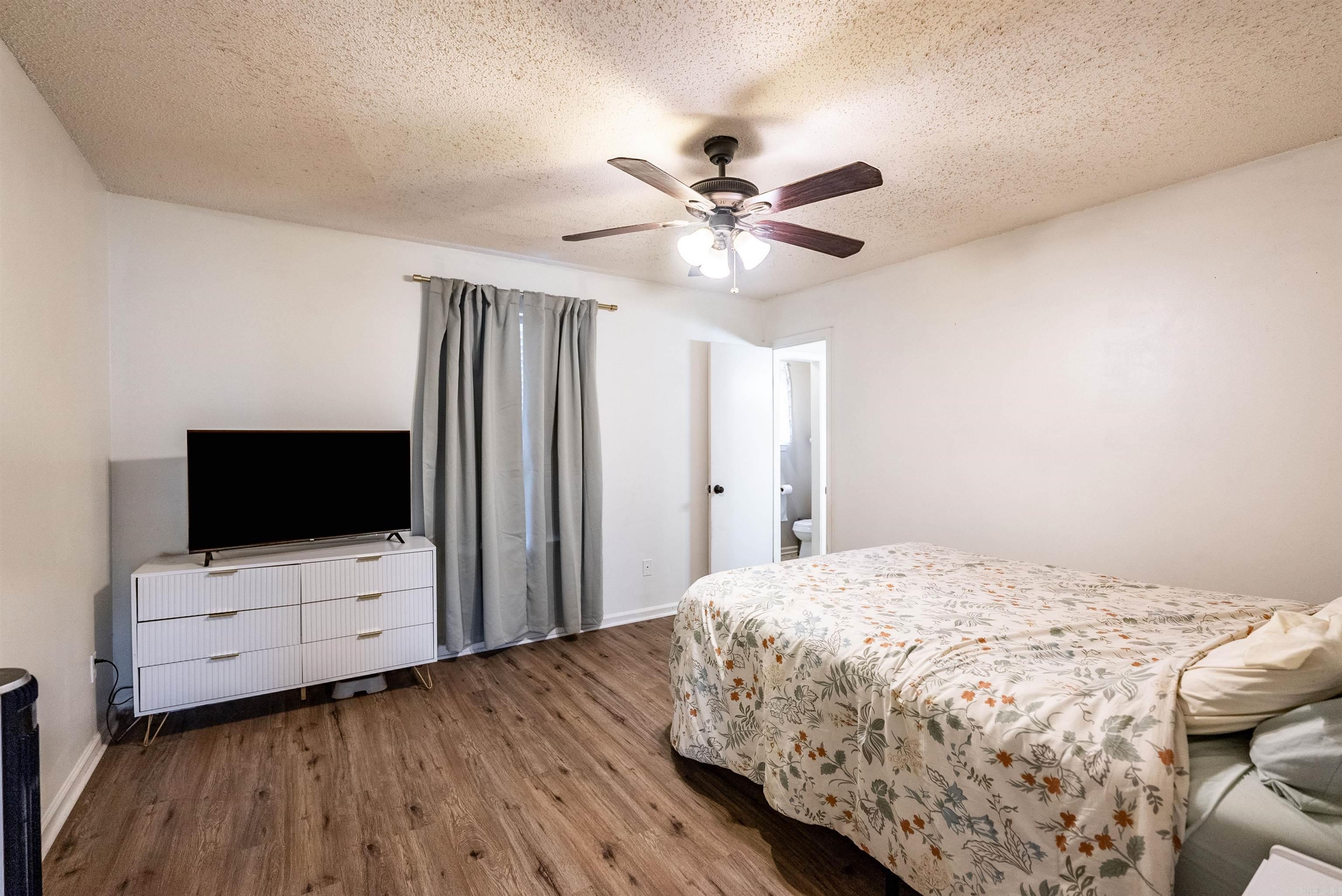 1002 Latigo Trail
