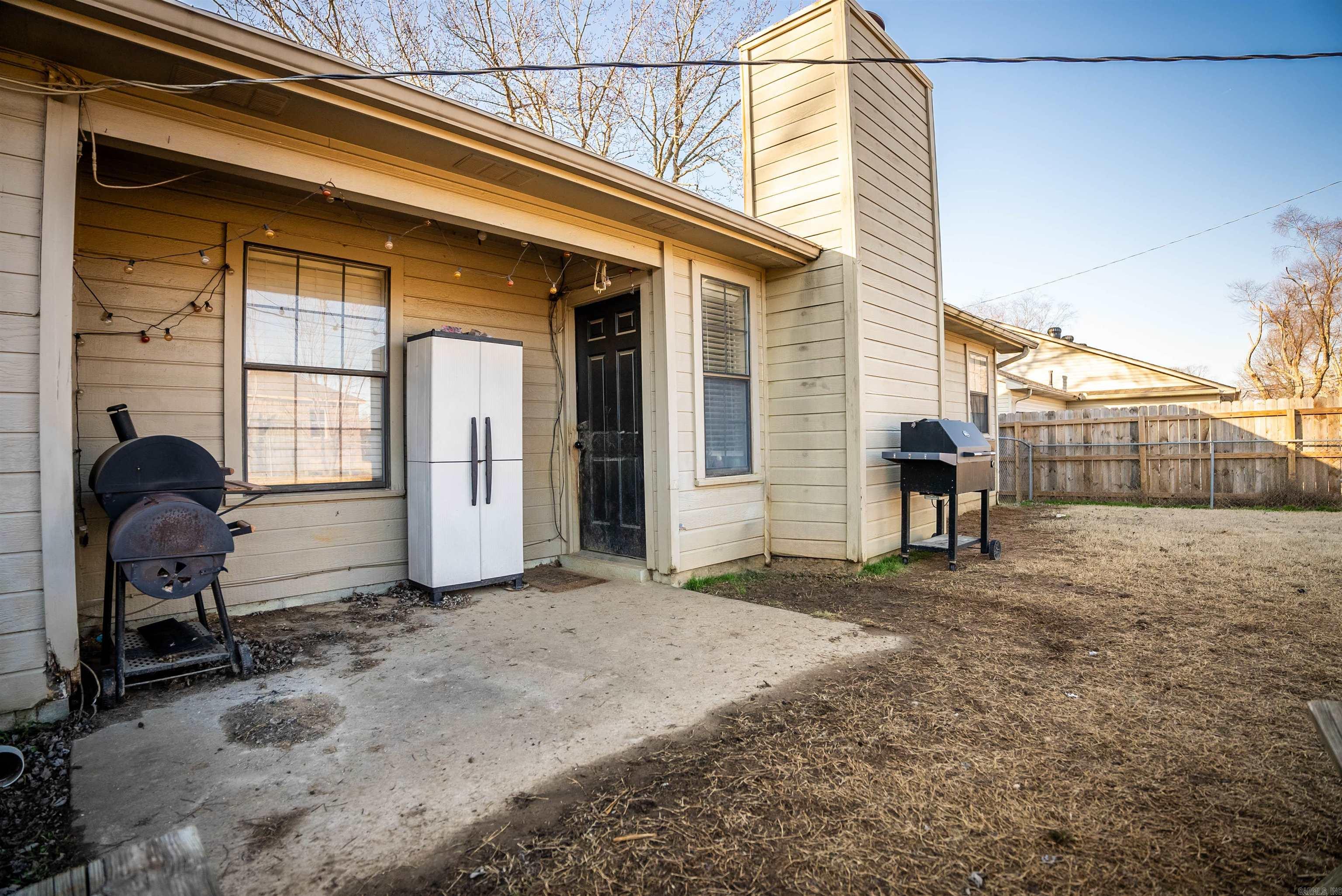 1002 Latigo Trail