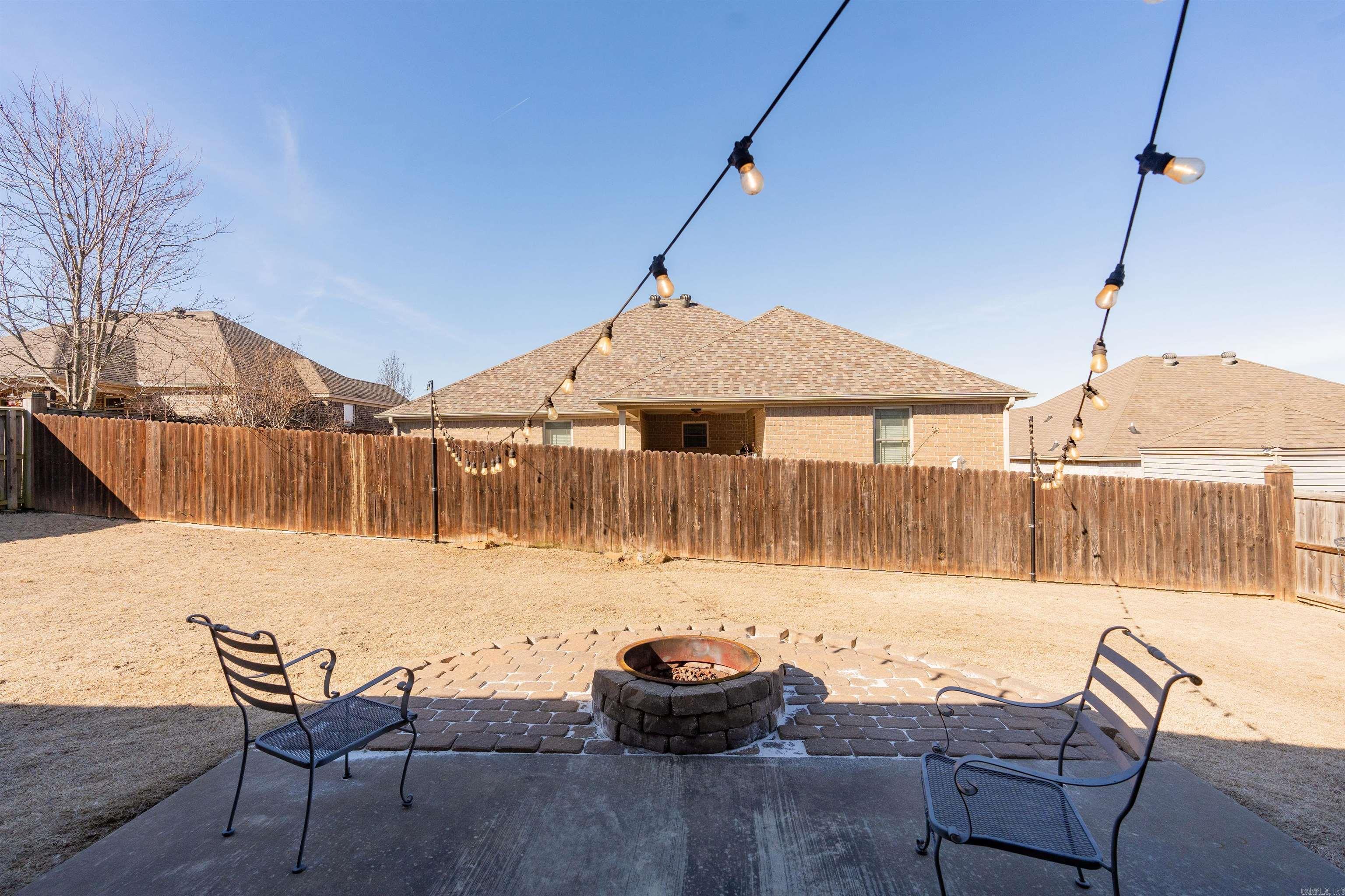 2621 Ridgewood Road