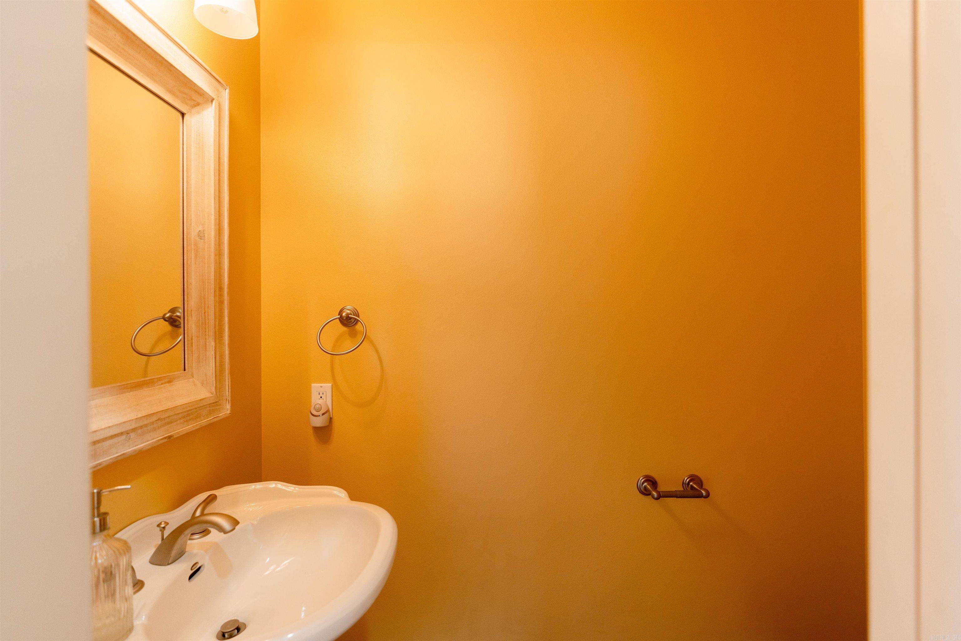 2306 Saxony Boulevard