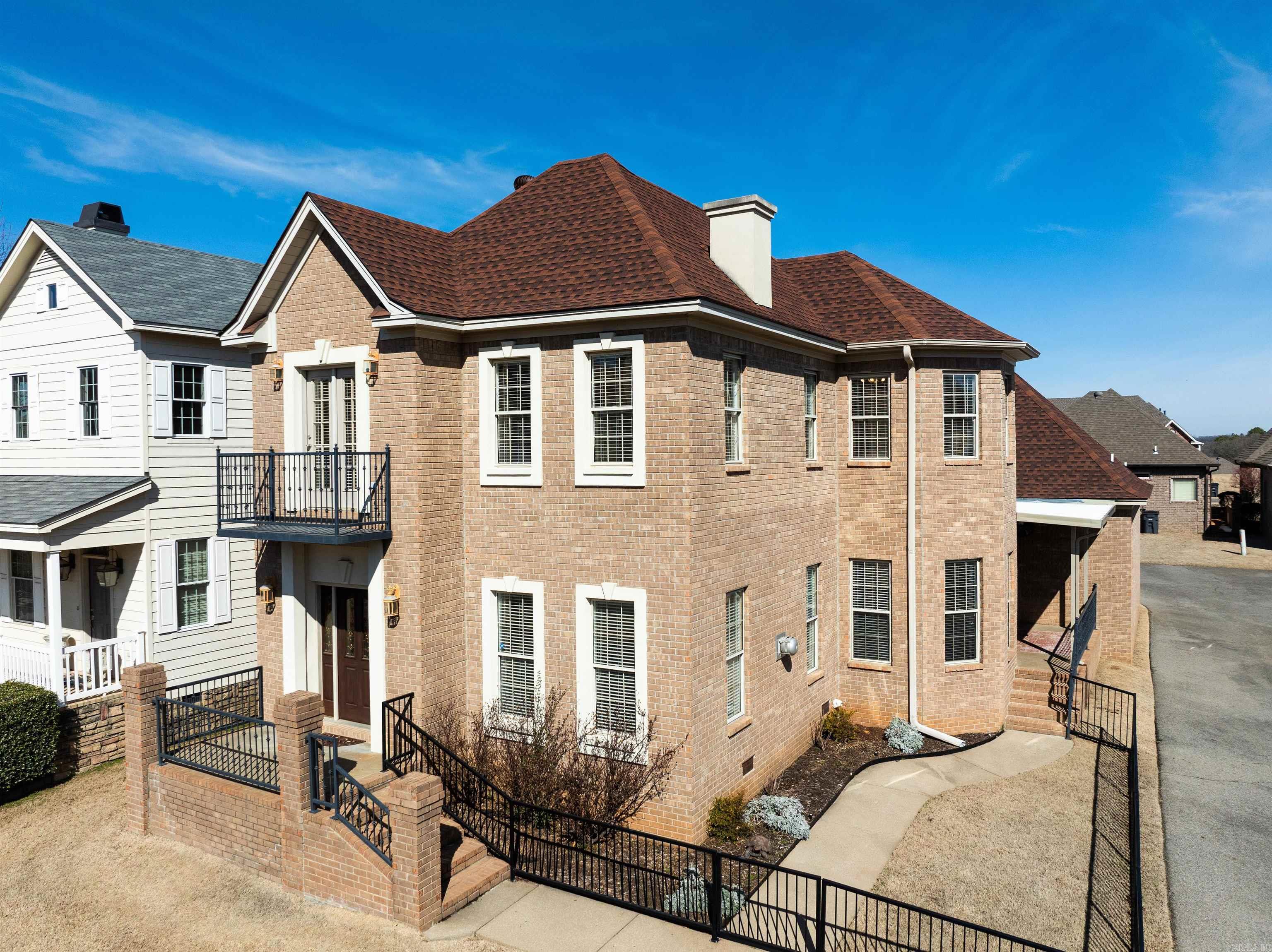 2306 Saxony Boulevard