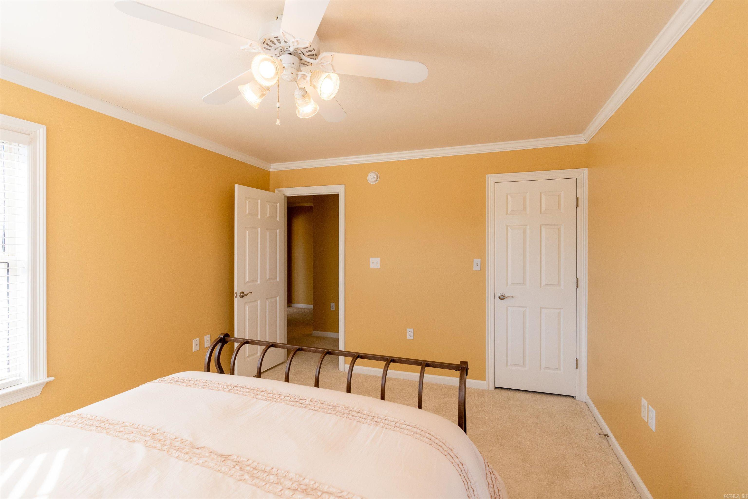 2306 Saxony Boulevard