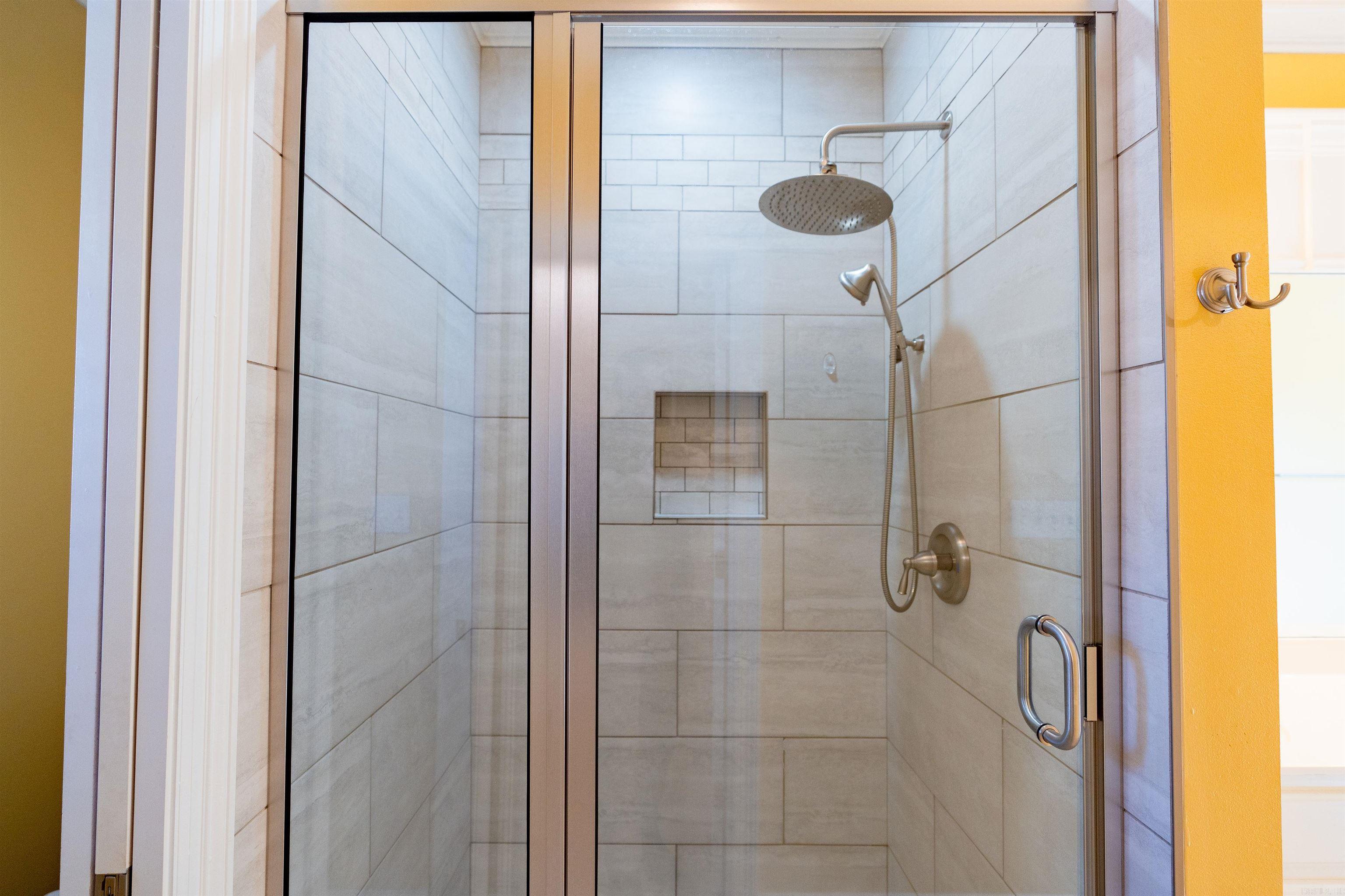 2306 Saxony Boulevard