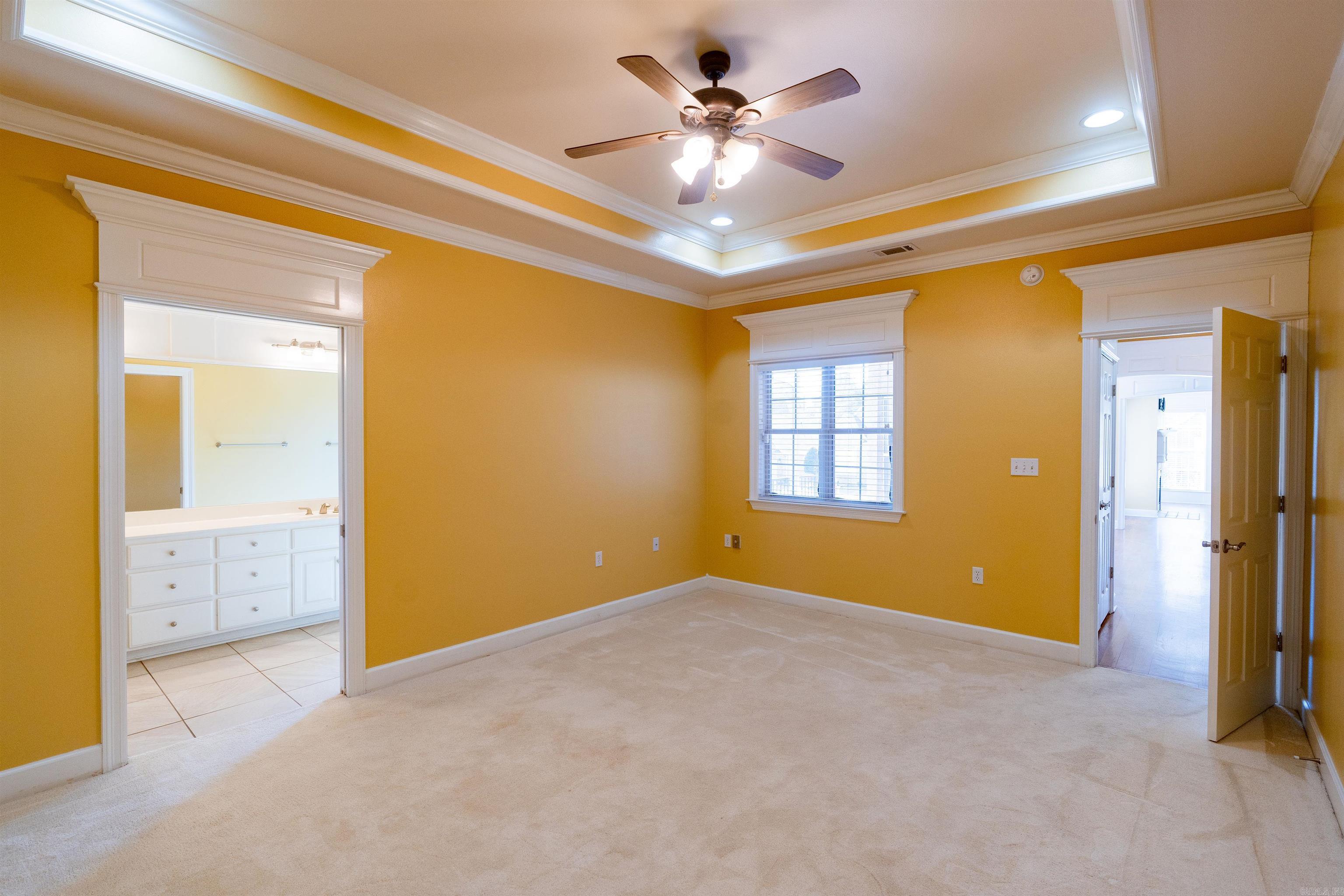 2306 Saxony Boulevard