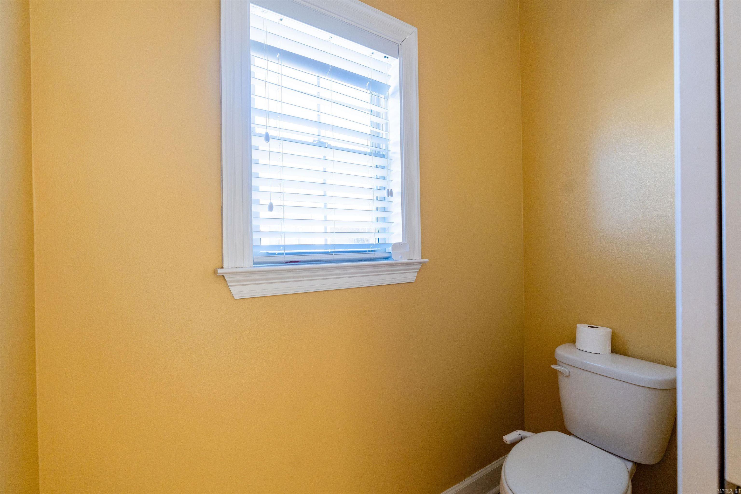 2306 Saxony Boulevard