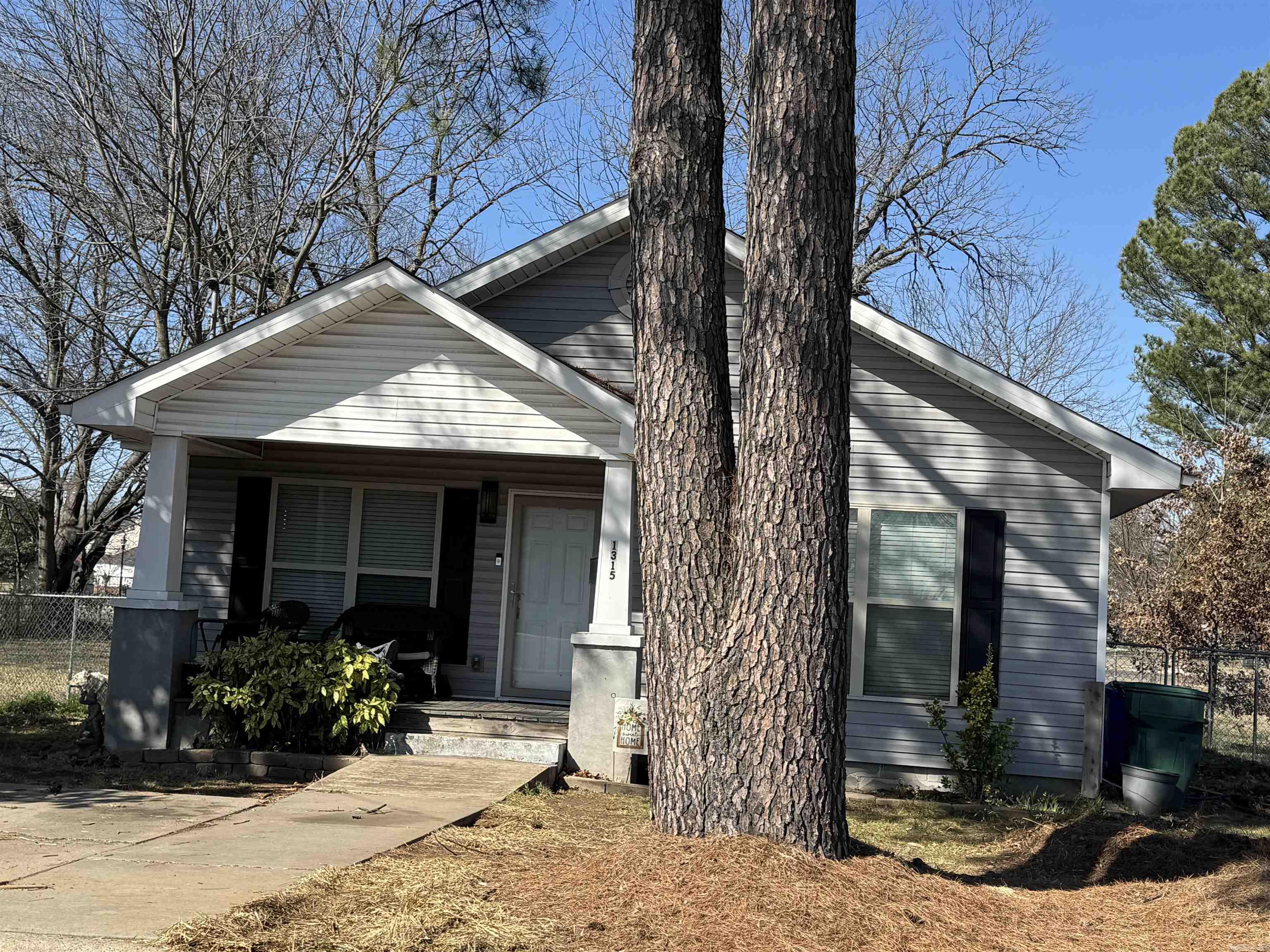 1315 Harrison