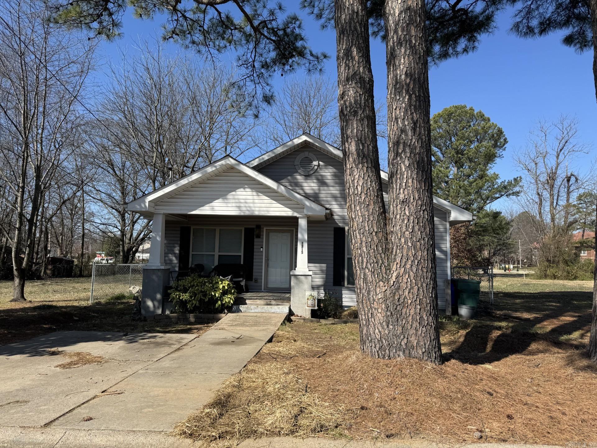 1315 Harrison