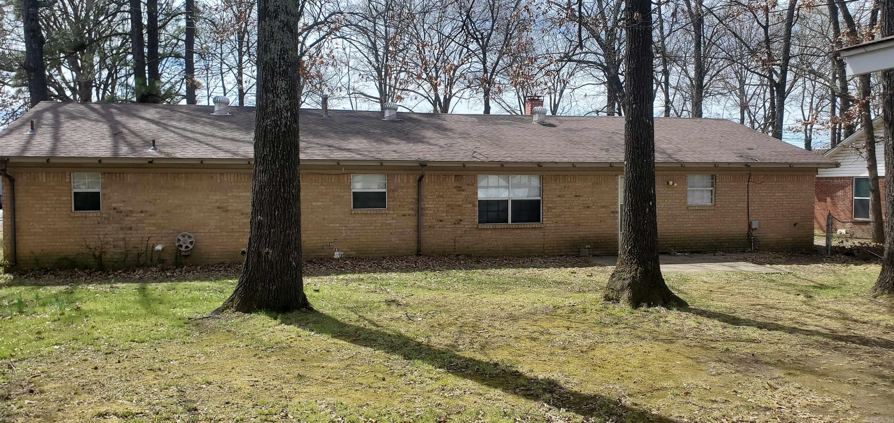 38 Indian Trail