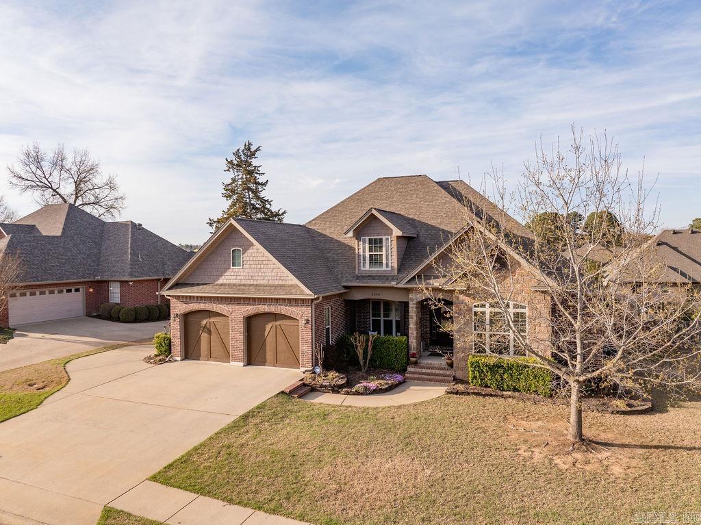 3206 Saddlebrook Drive