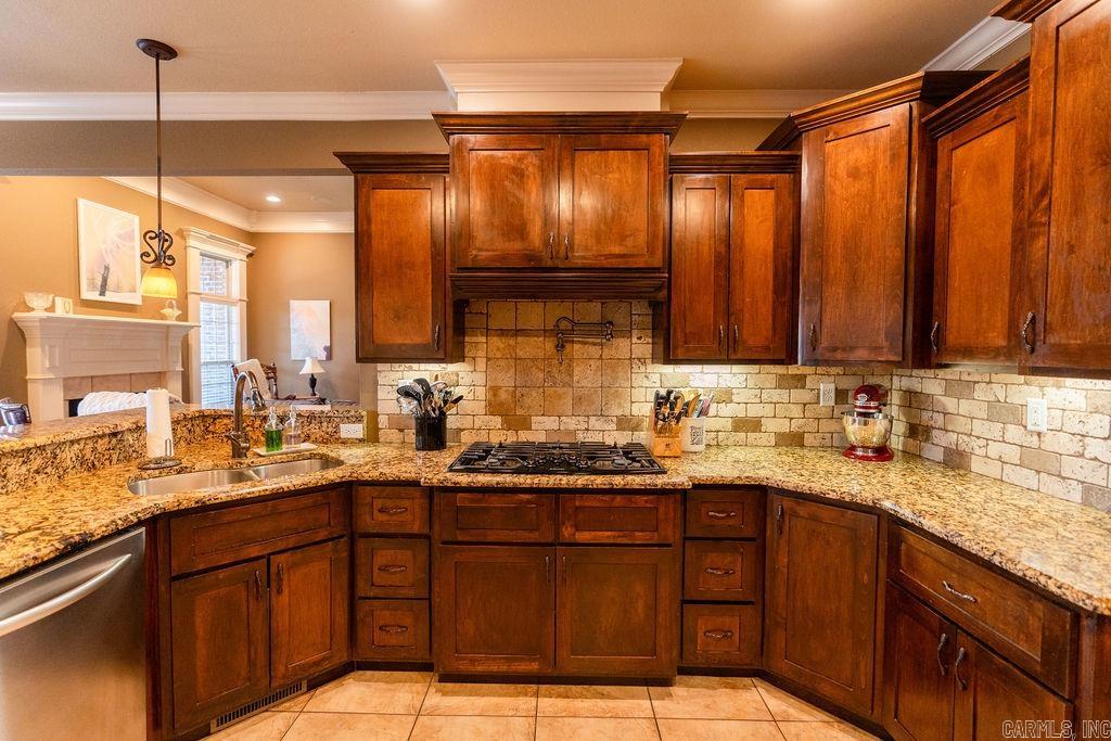 3206 Saddlebrook Drive