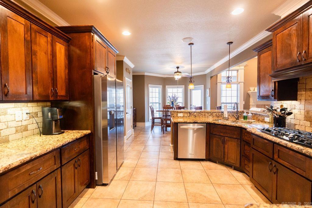 3206 Saddlebrook Drive