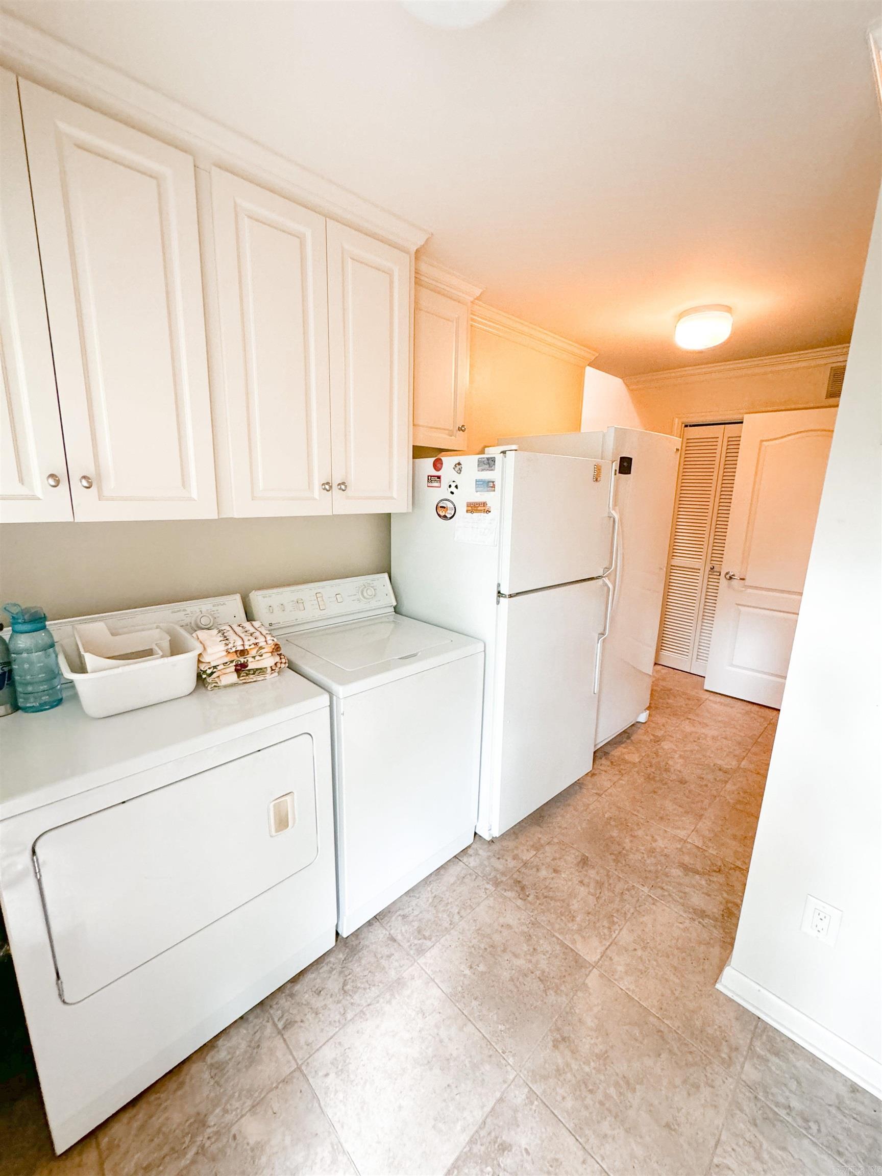 1105 Dobbins Drive