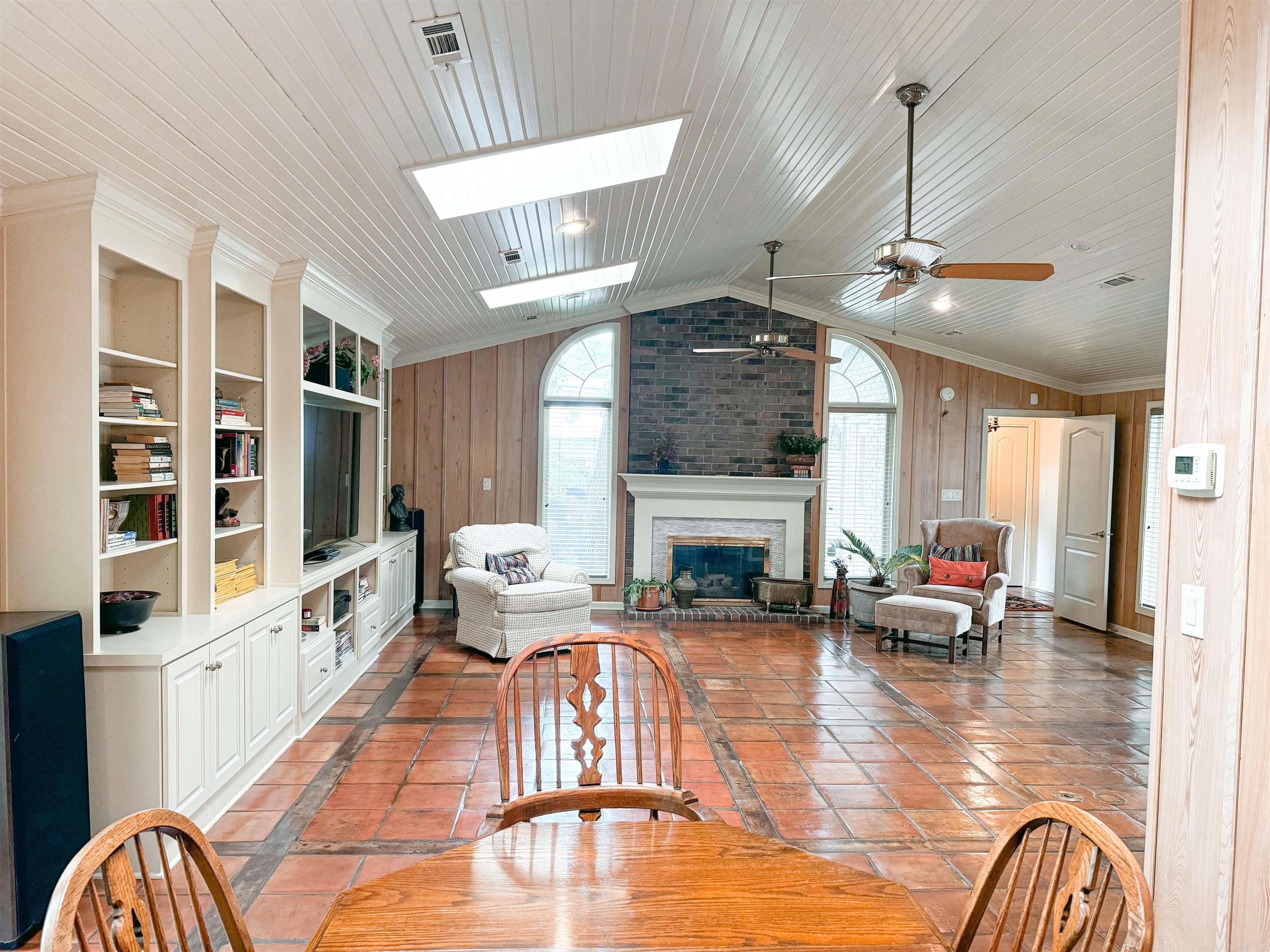 1105 Dobbins Drive