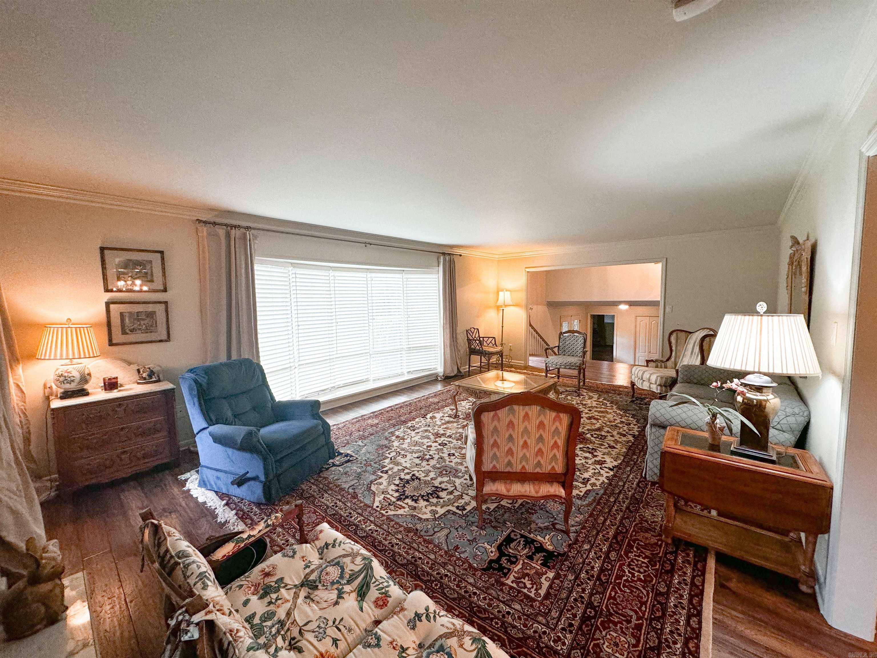 1105 Dobbins Drive