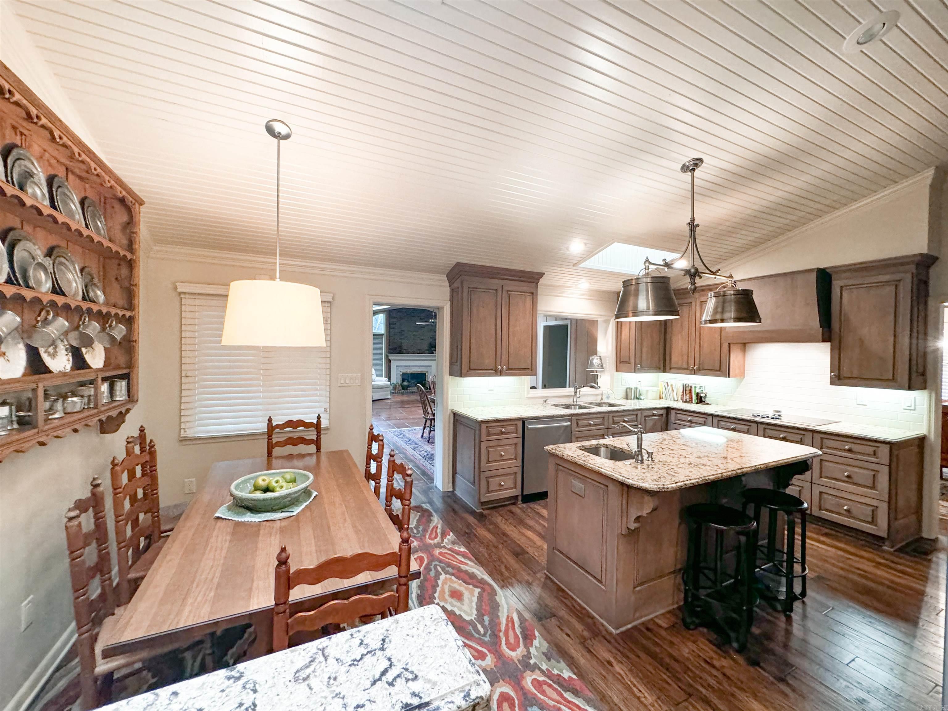 1105 Dobbins Drive