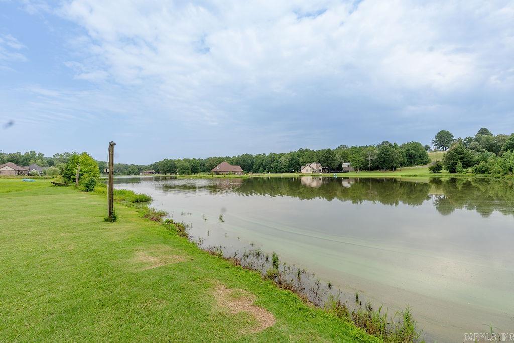 104 Lake Ridge Drive