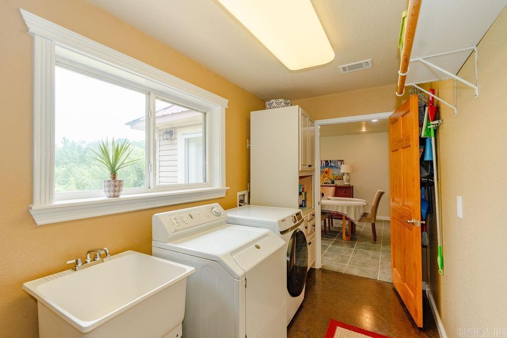 104 Lake Ridge Drive