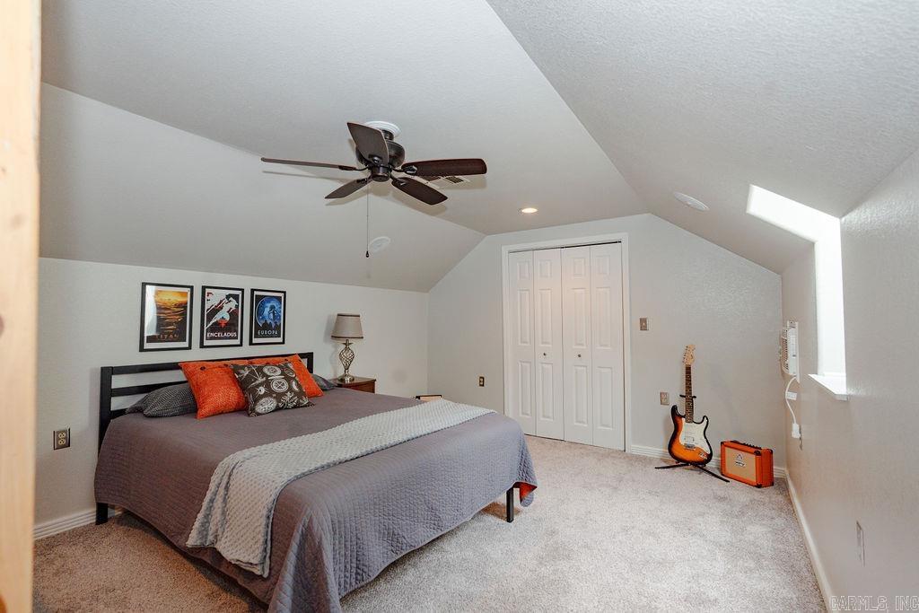 104 Lake Ridge Drive