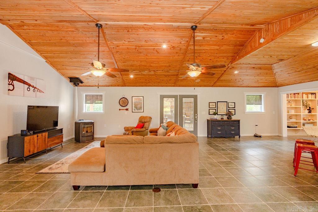 104 Lake Ridge Drive