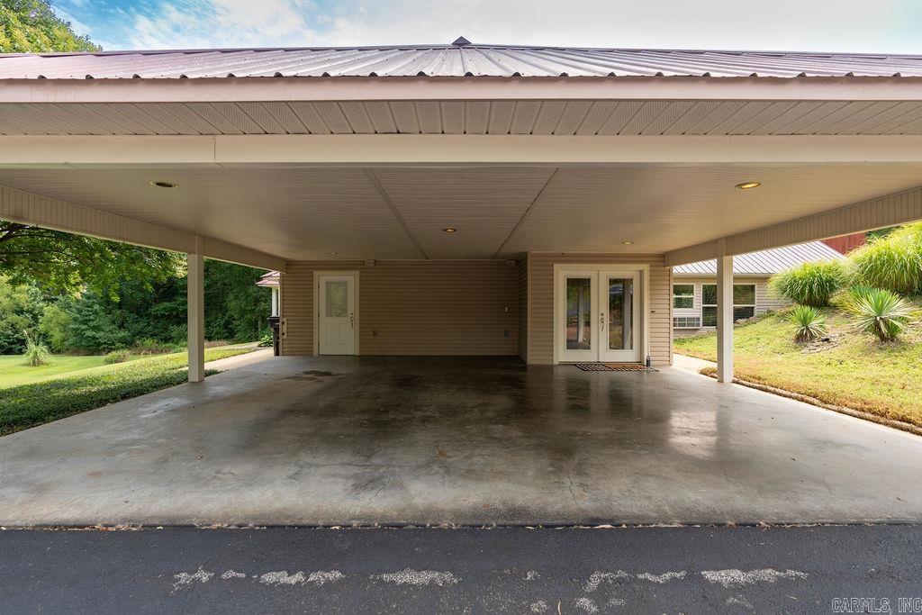 104 Lake Ridge Drive