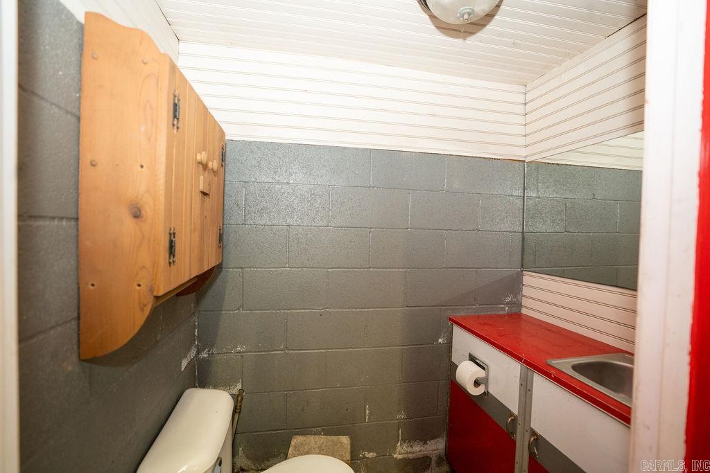 104 Lake Ridge Drive