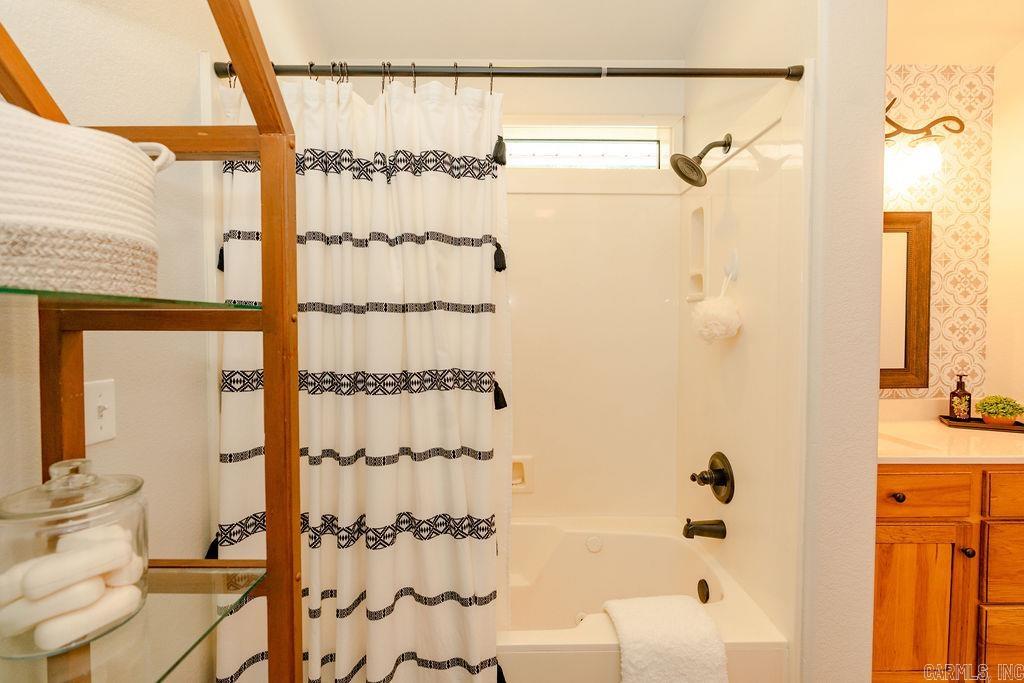 104 Lake Ridge Drive