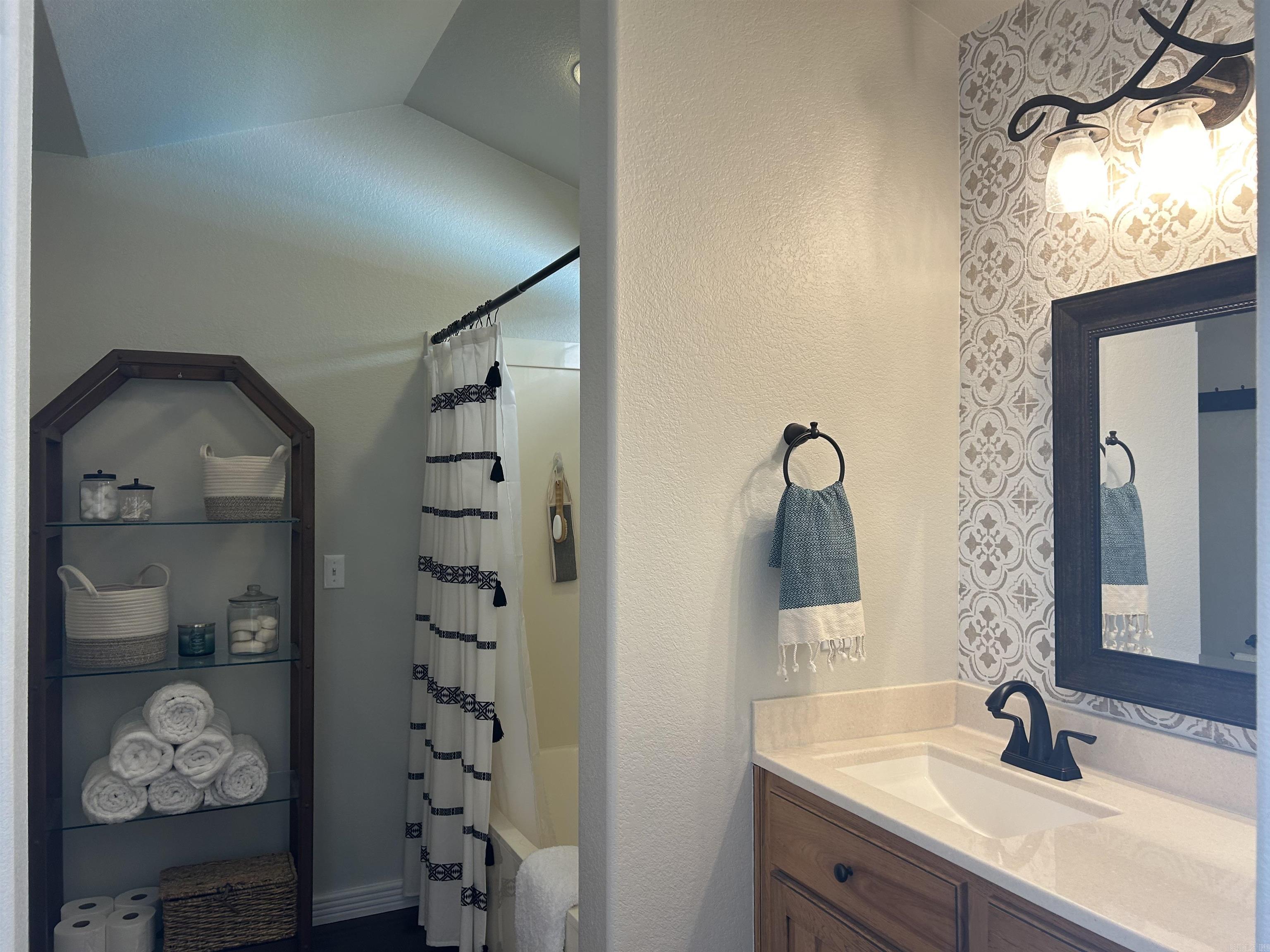 104 Lake Ridge Drive