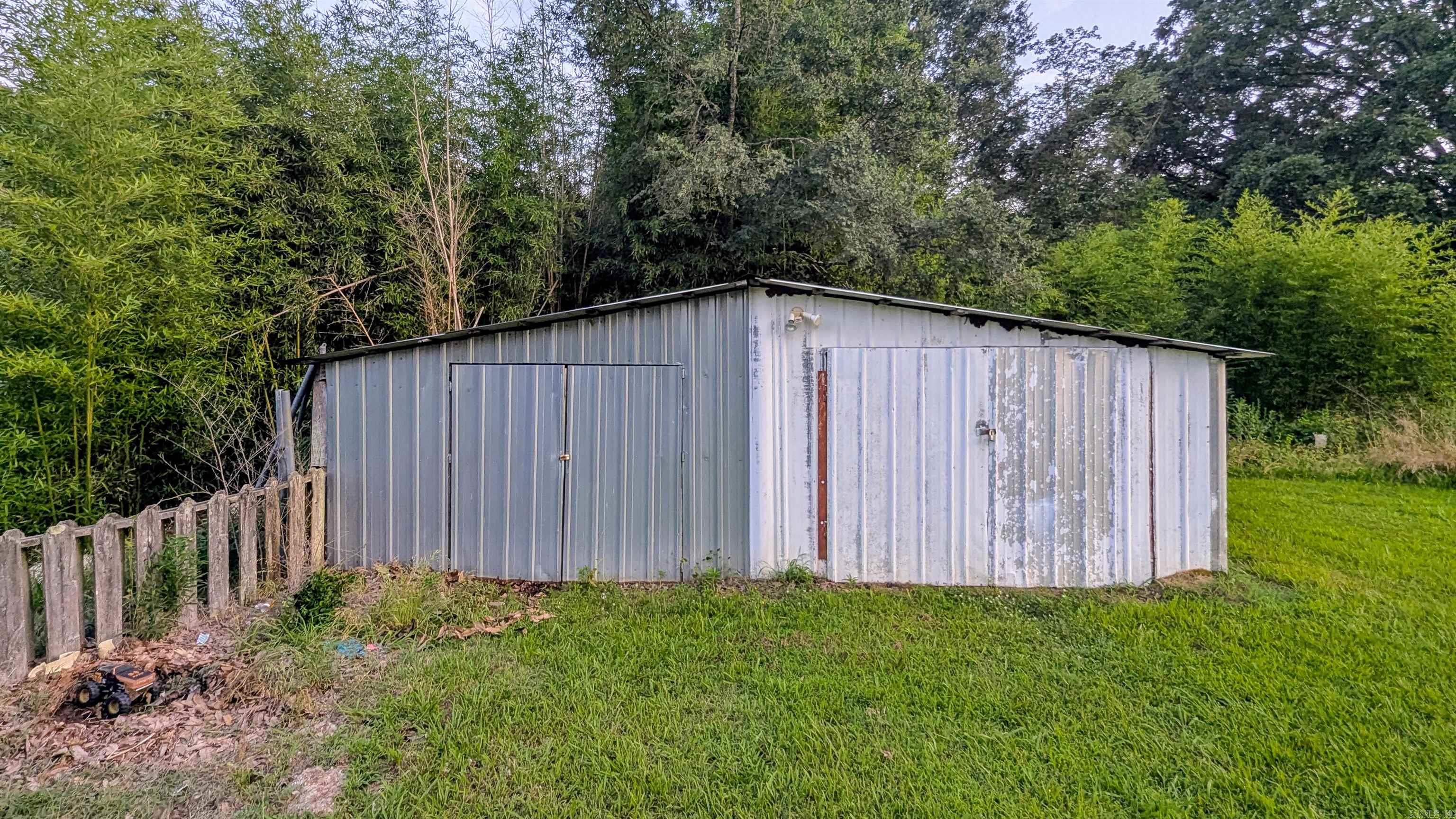 1038 Velvet Ridge Road