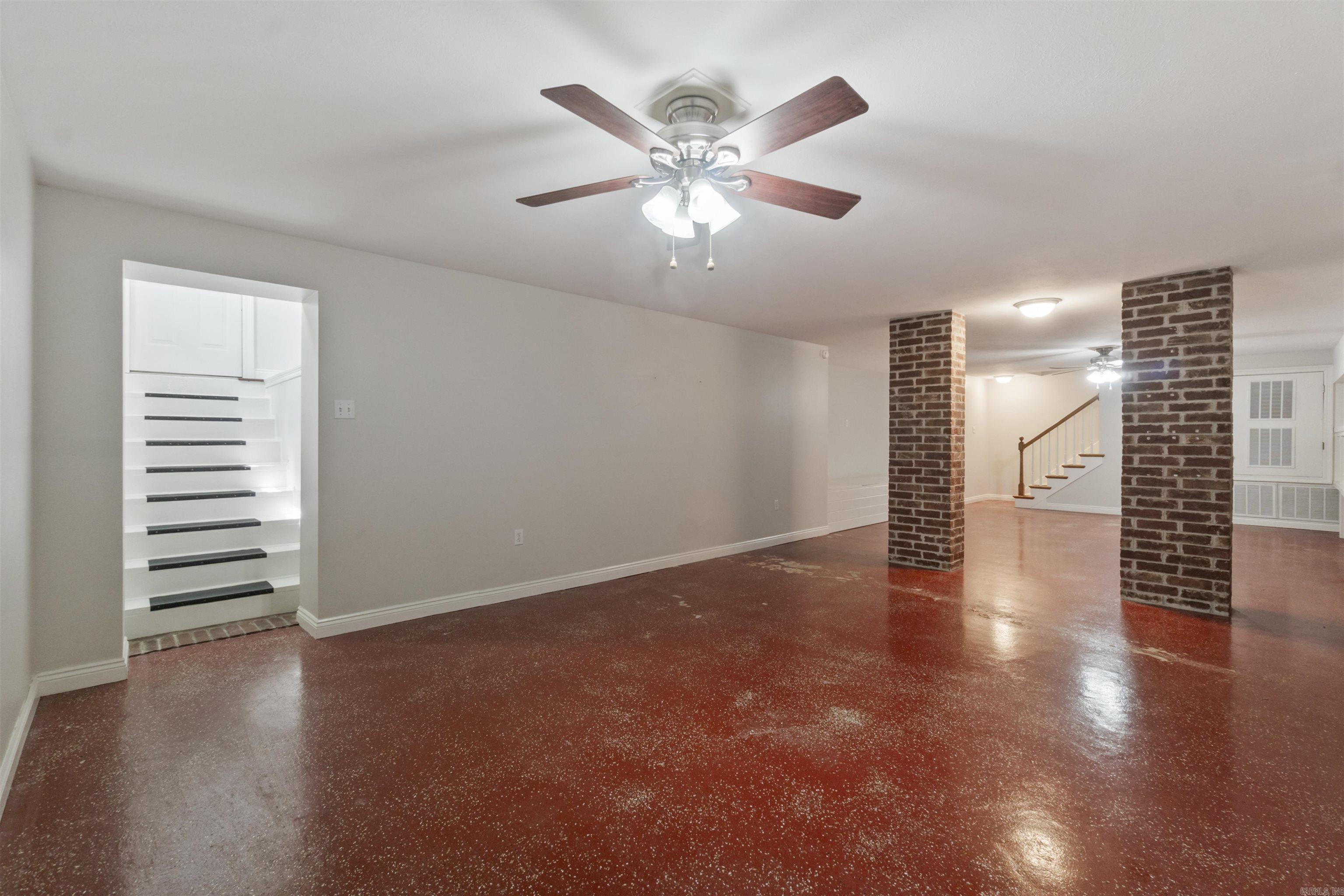 4 Cedar Court