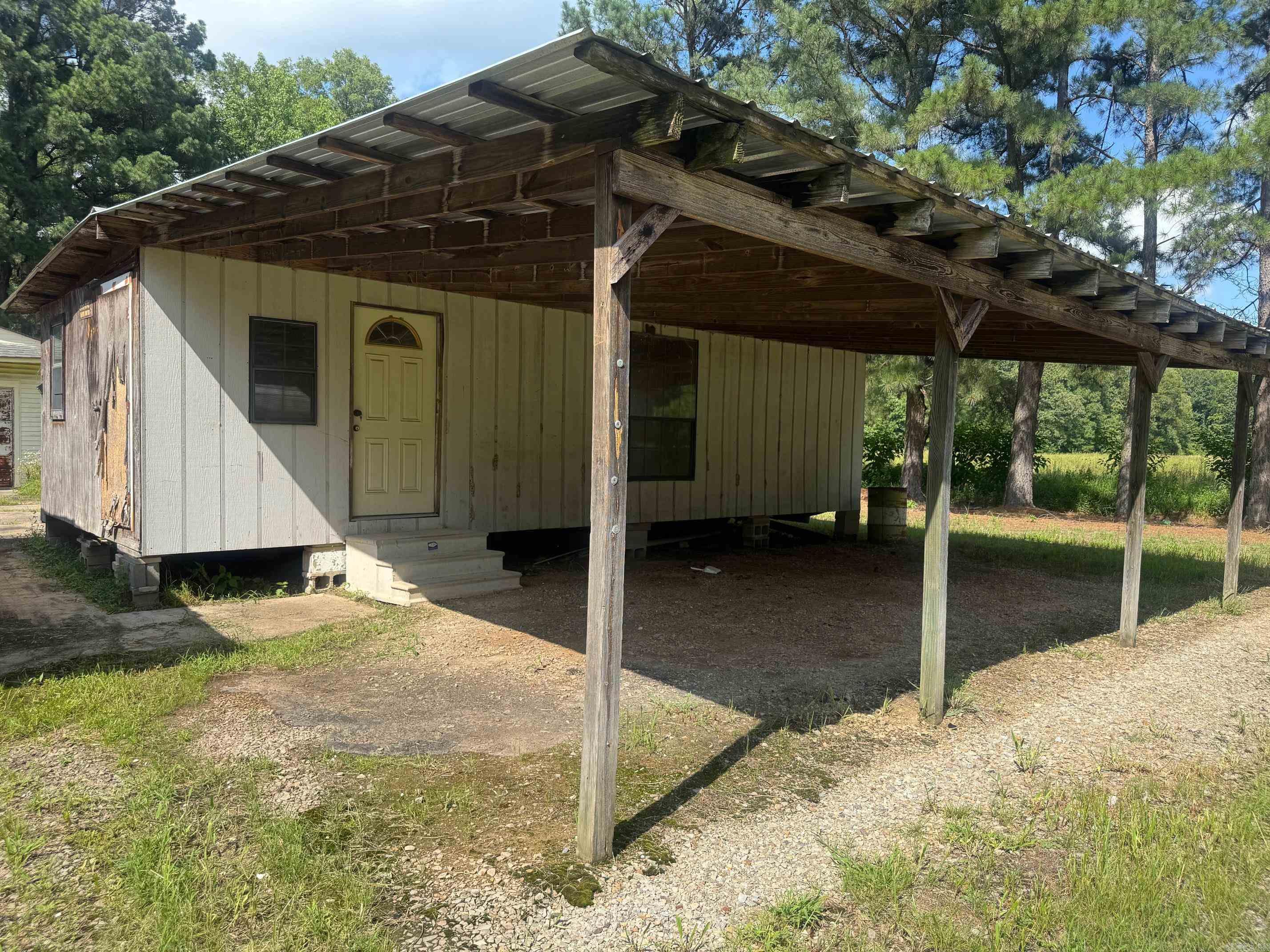 1127 Highway 64