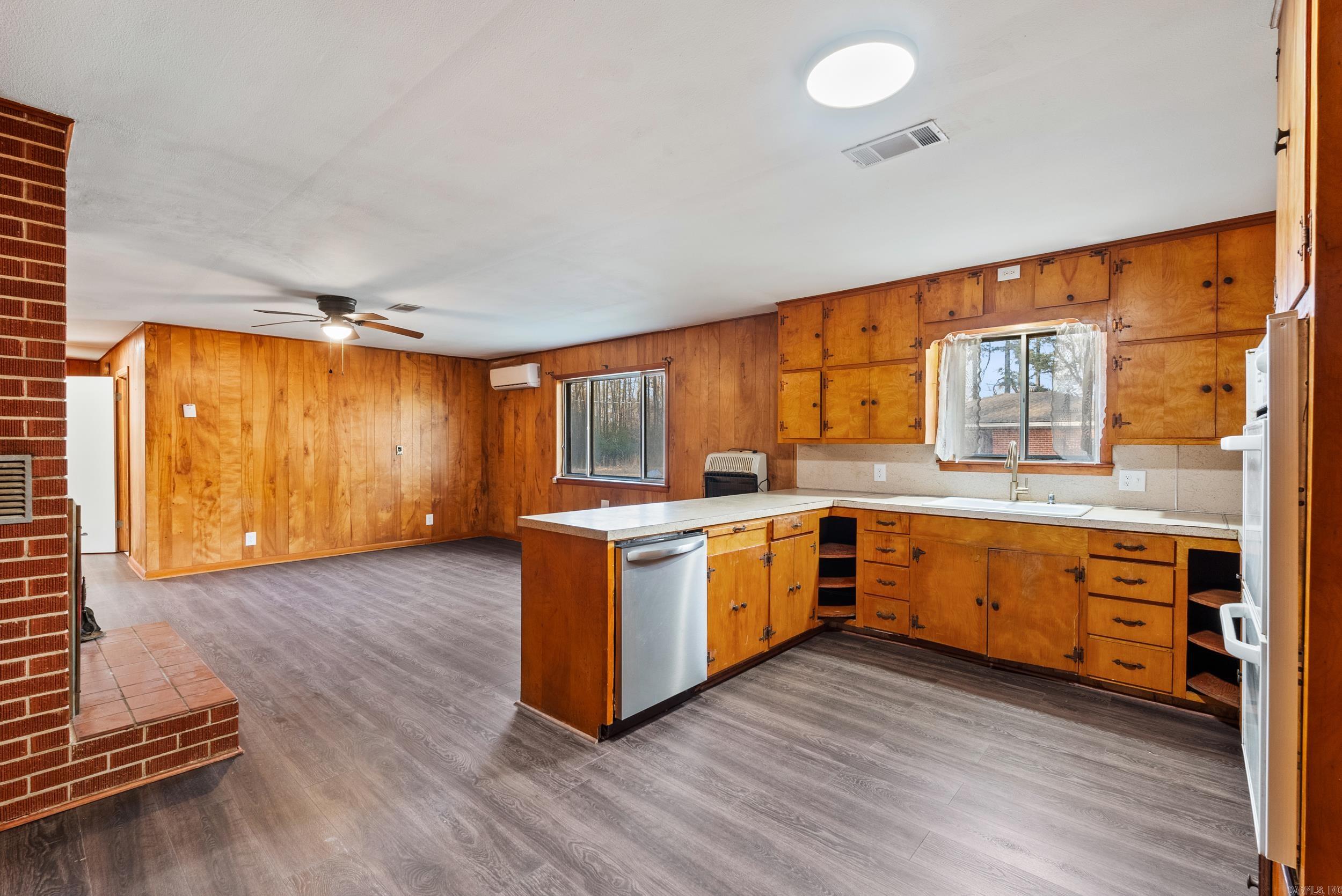 1127 Highway 64