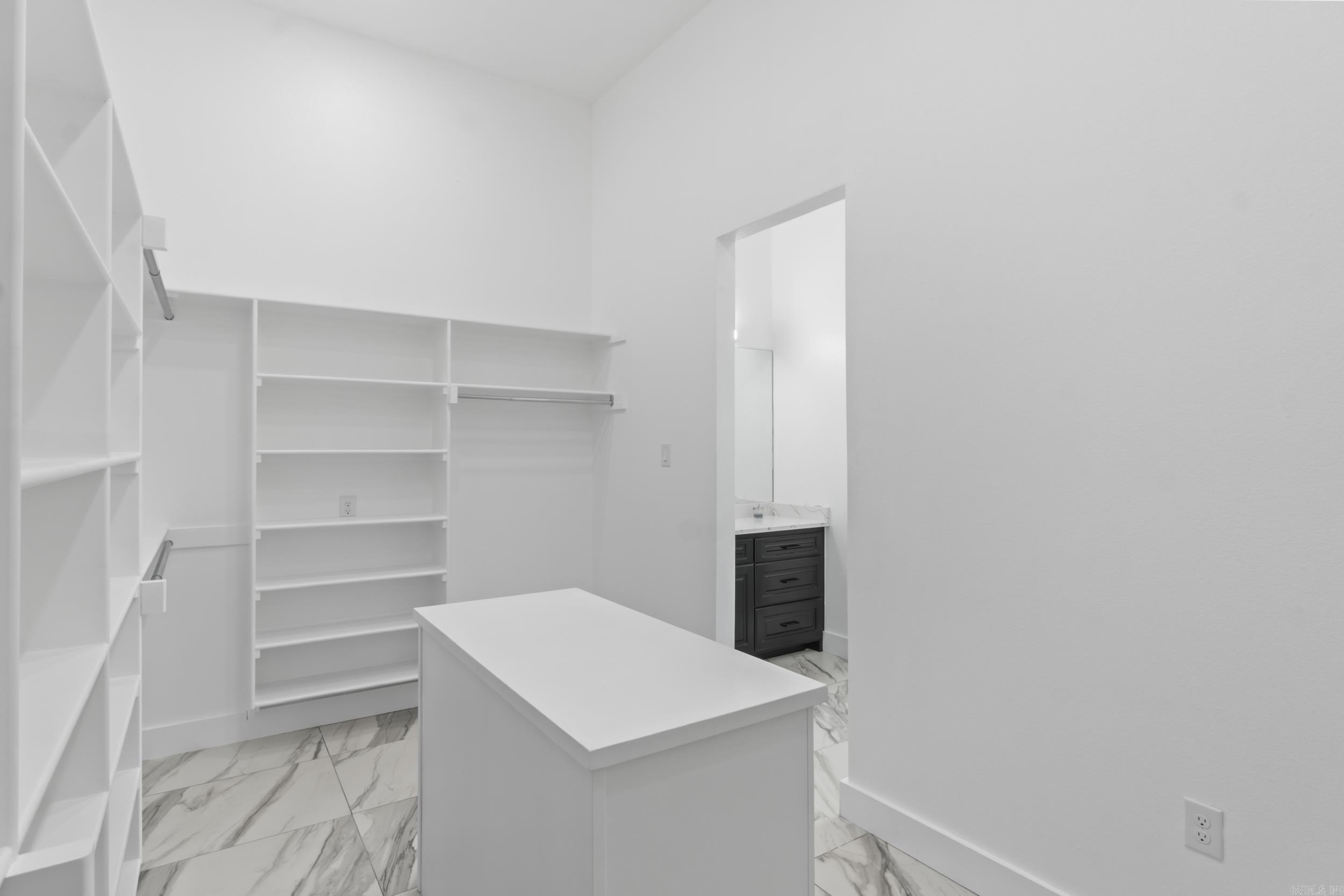 203 N Jeff Davis Avenue