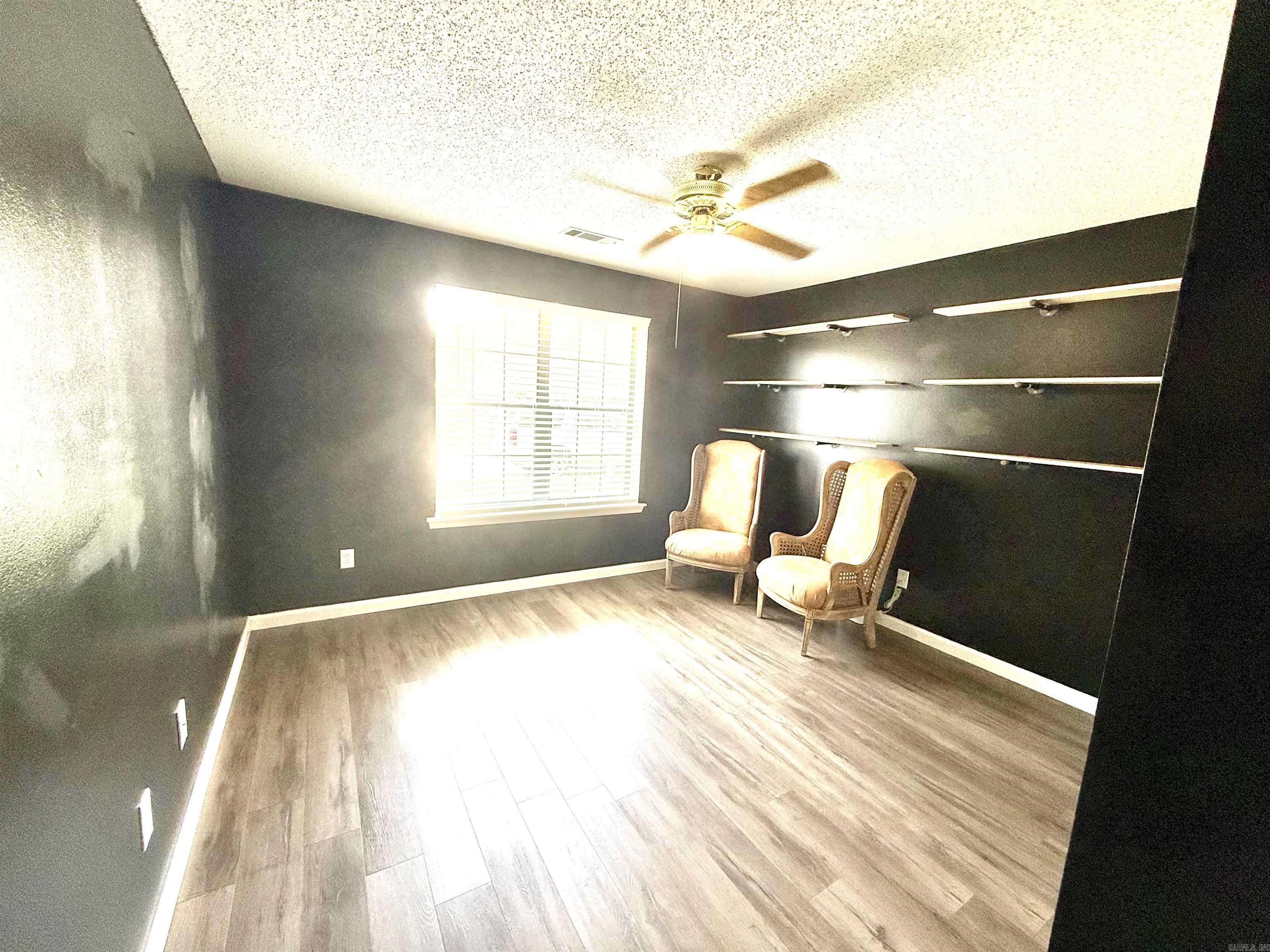 102 Lelia Lane