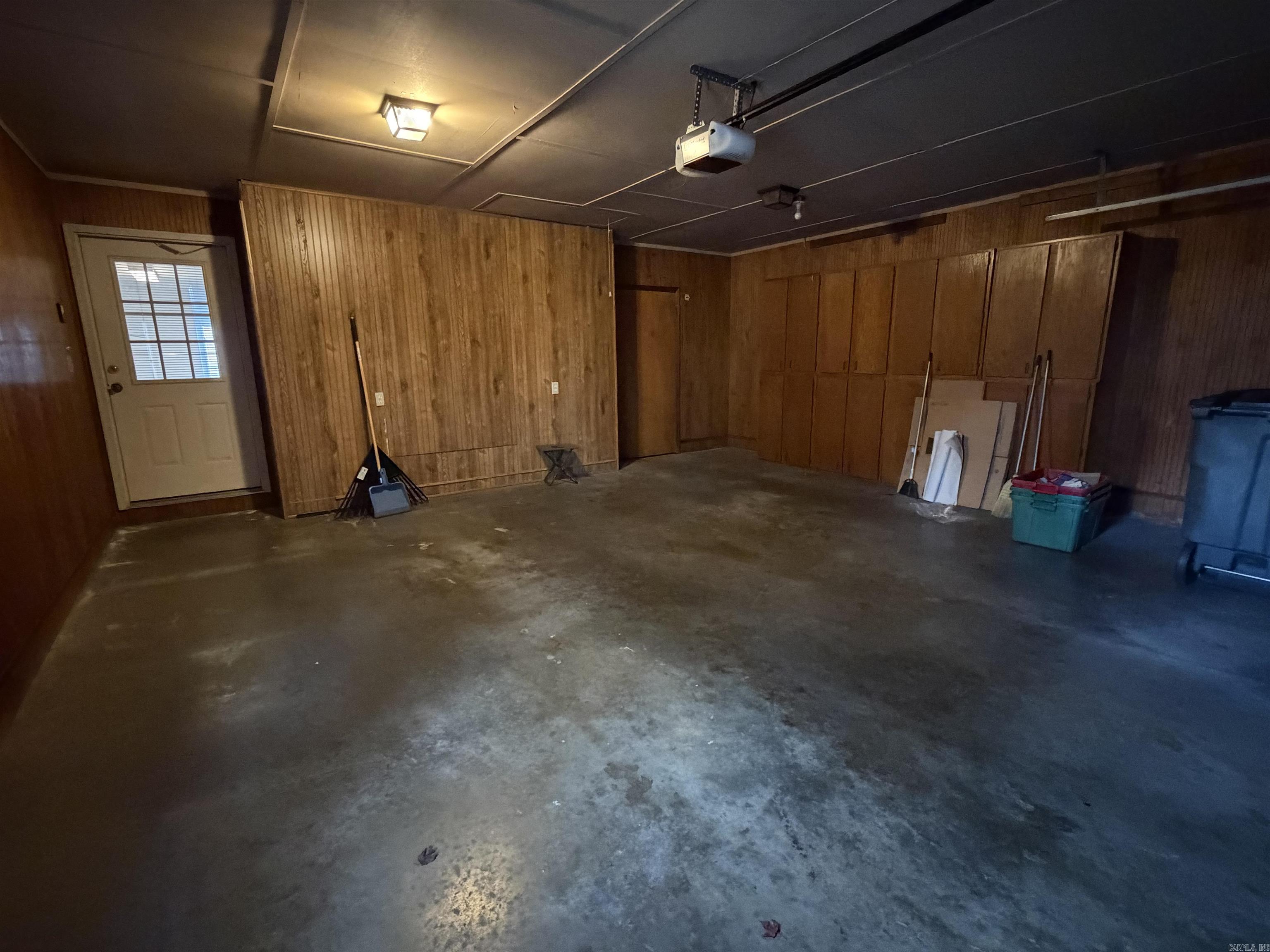 28 River Oaks Trace