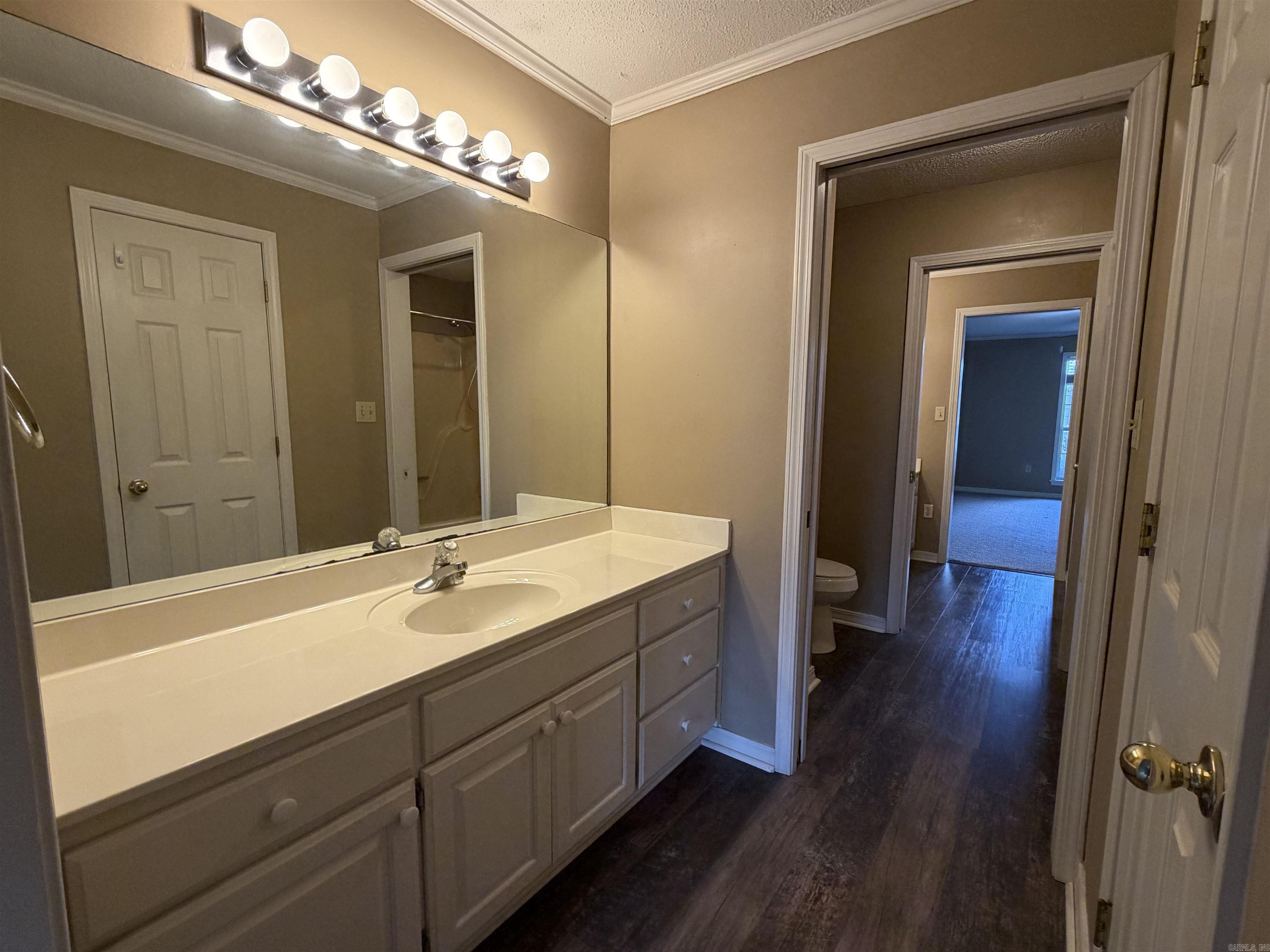 28 River Oaks Trace