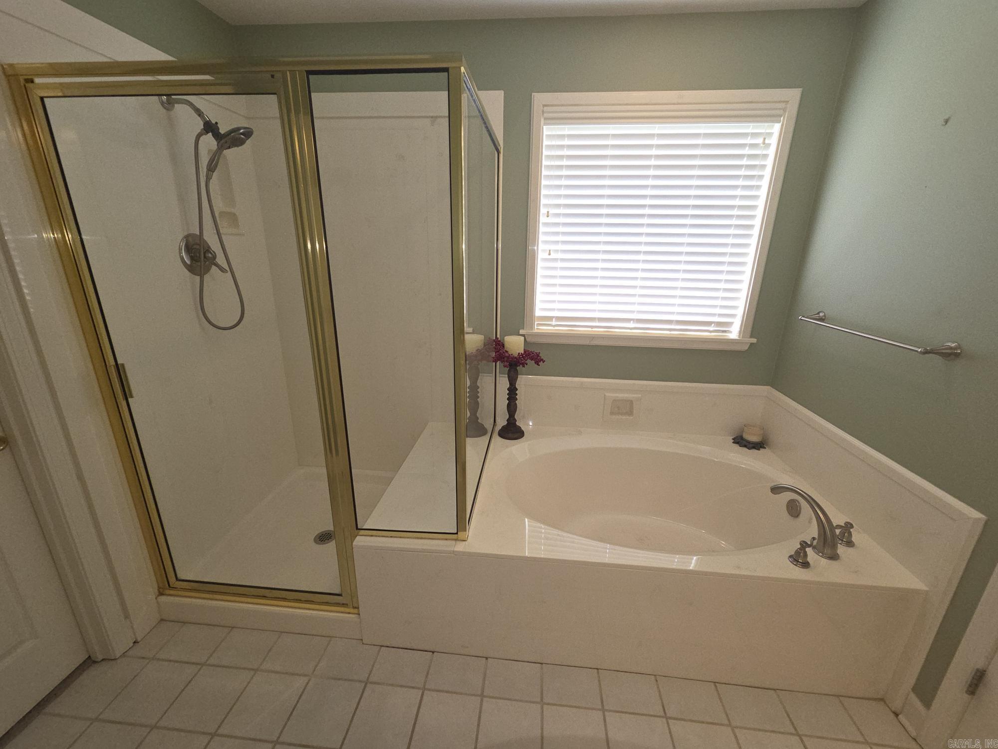 2417 Cattail Road