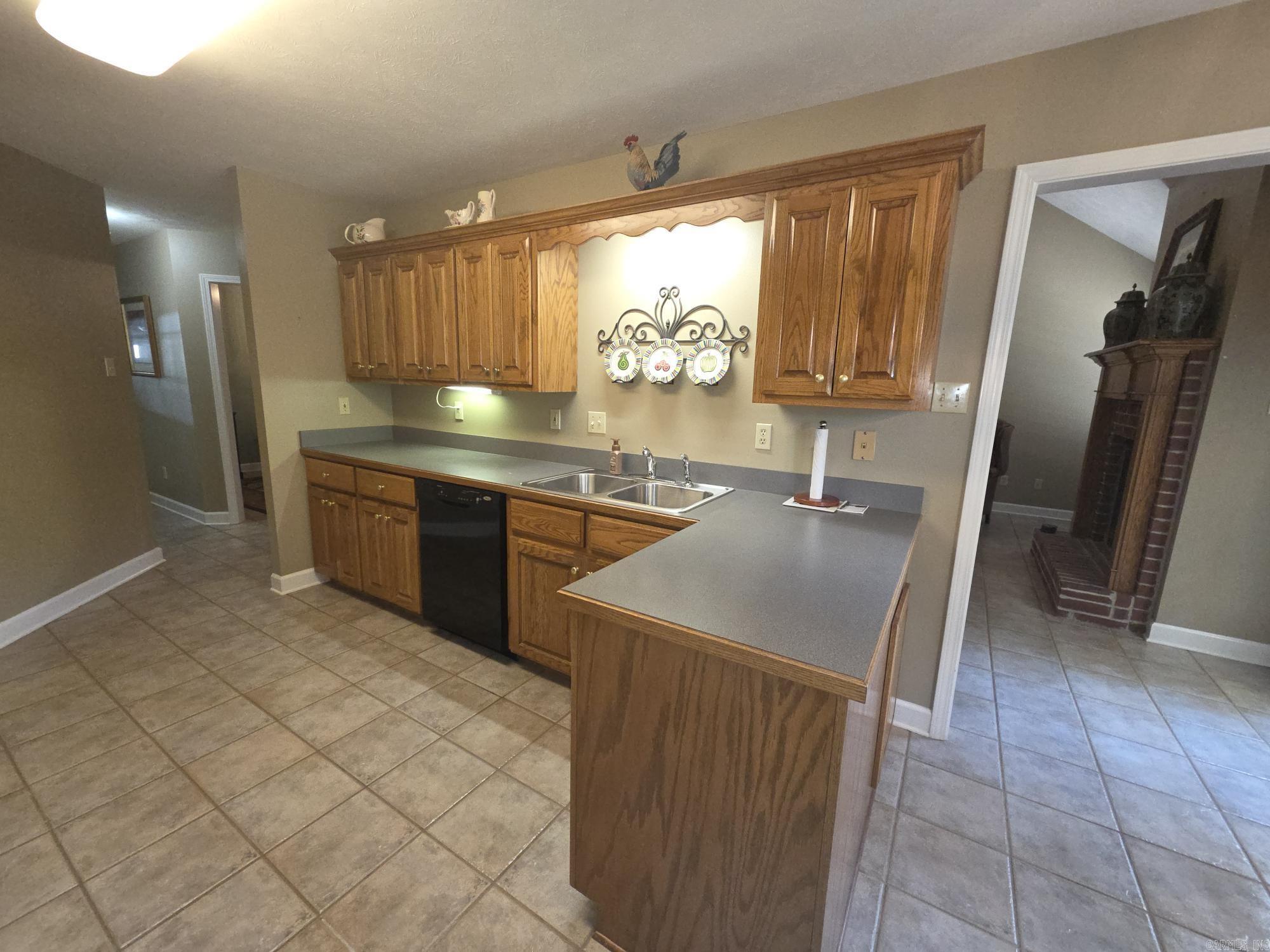 2417 Cattail Road