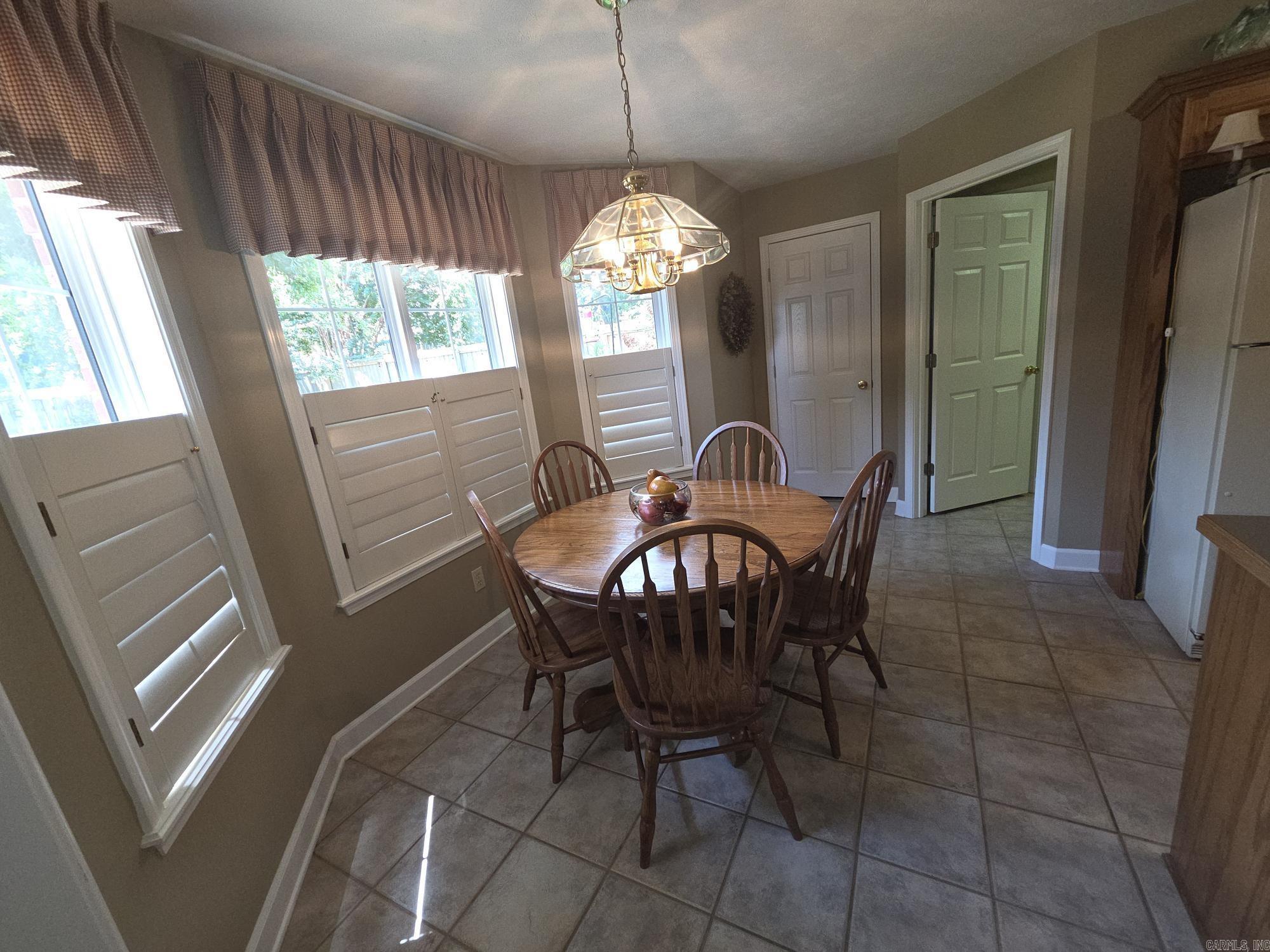 2417 Cattail Road