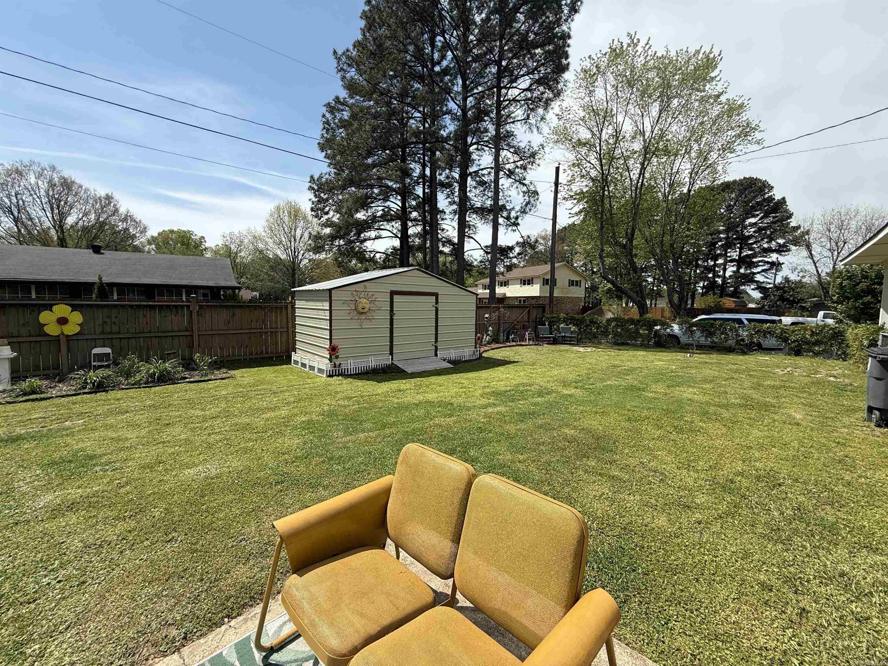 131 Cloverdale Boulevard