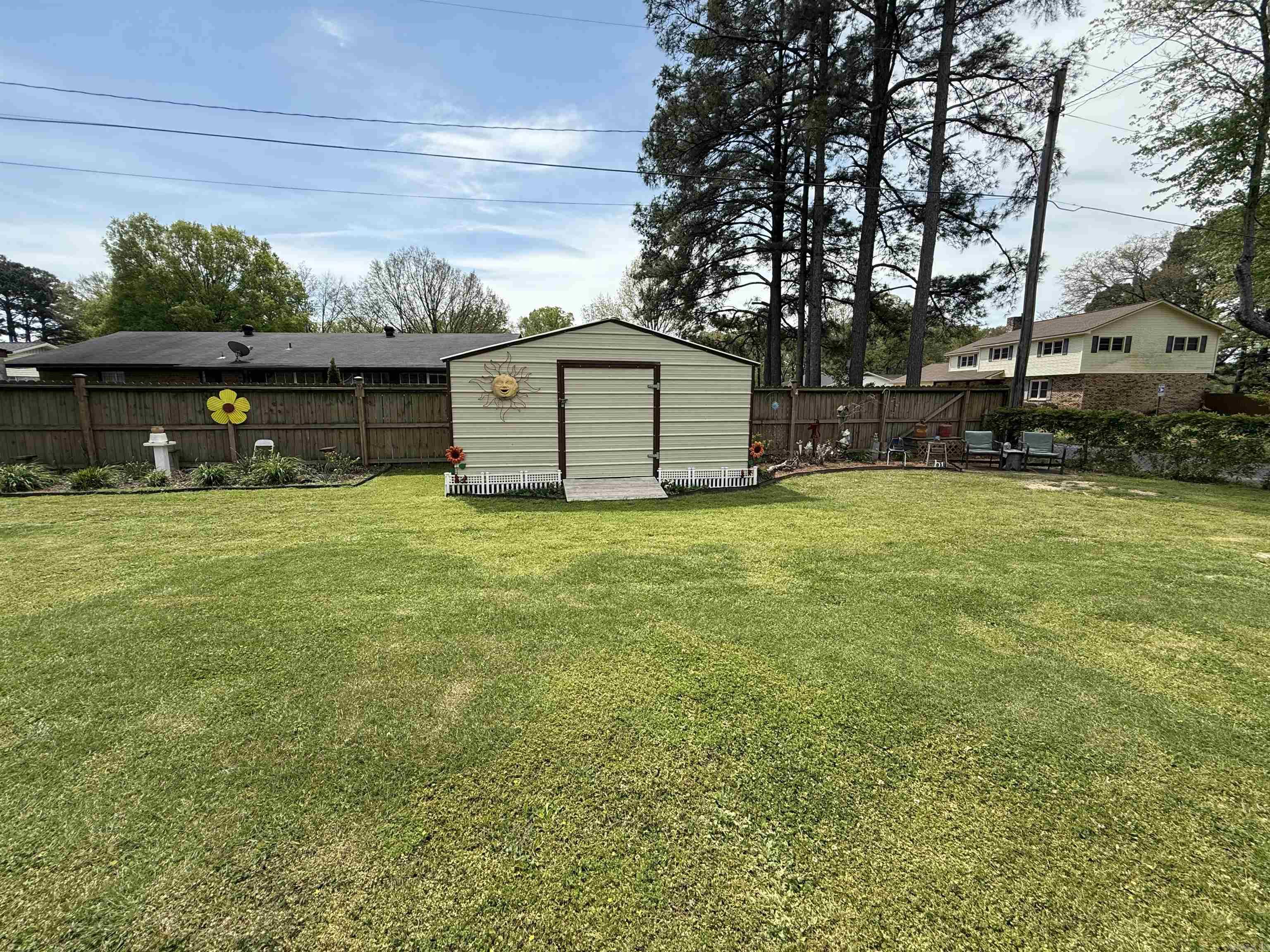 131 Cloverdale Boulevard