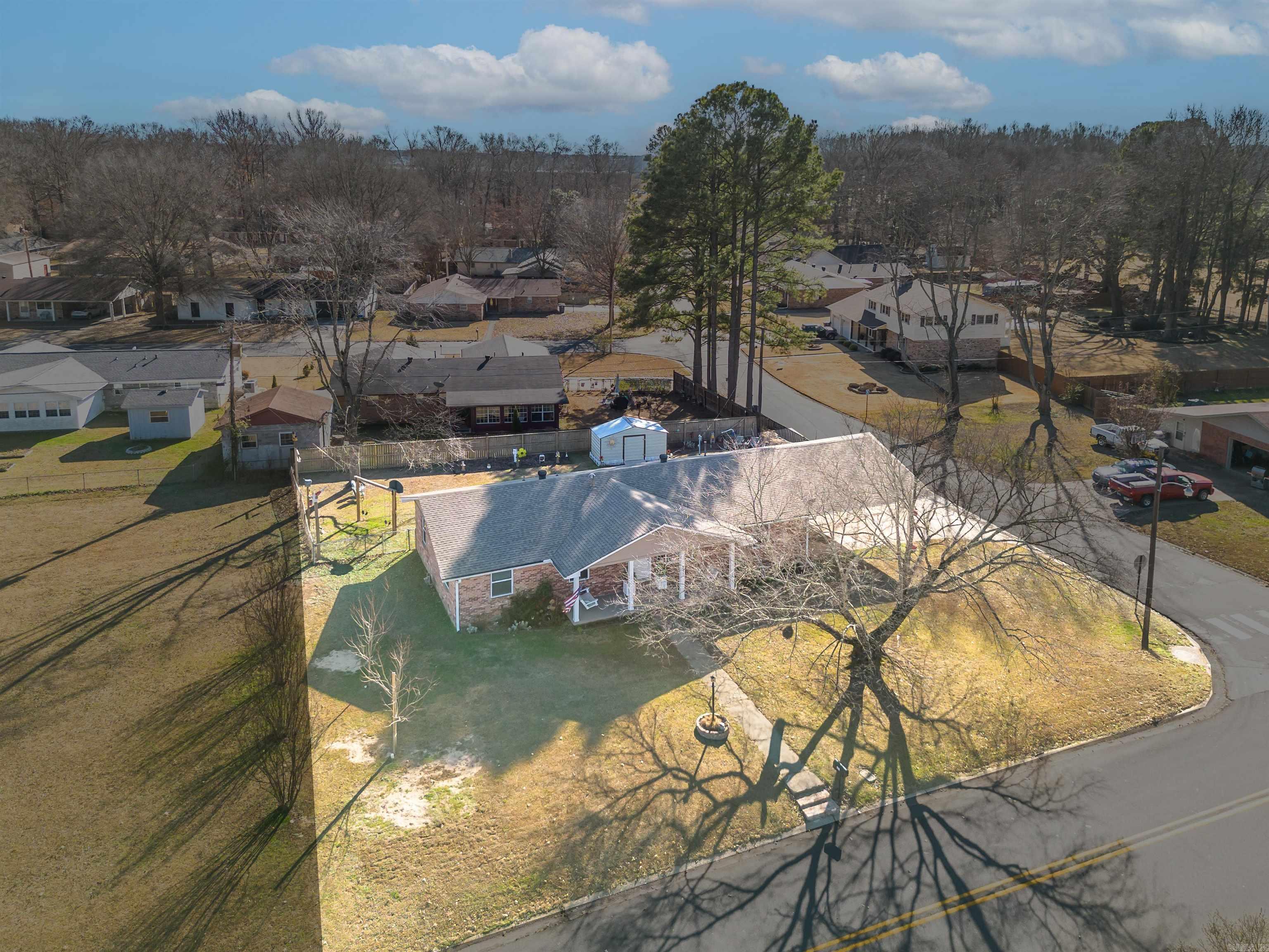 131 Cloverdale Boulevard