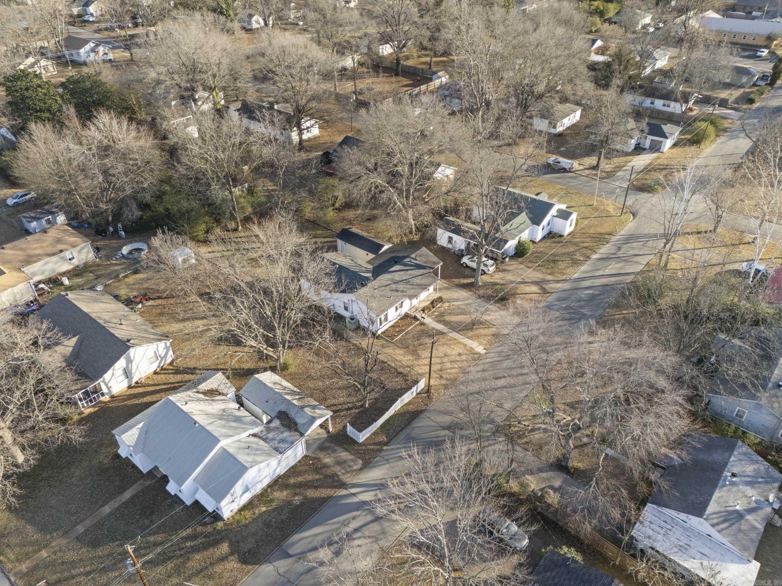 1402 W Center Avenue