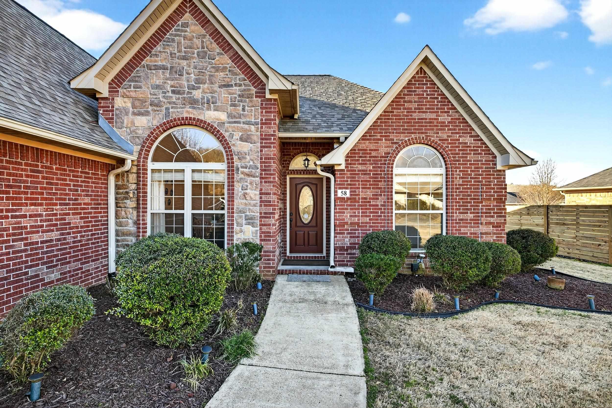 58 Lakeland Drive
