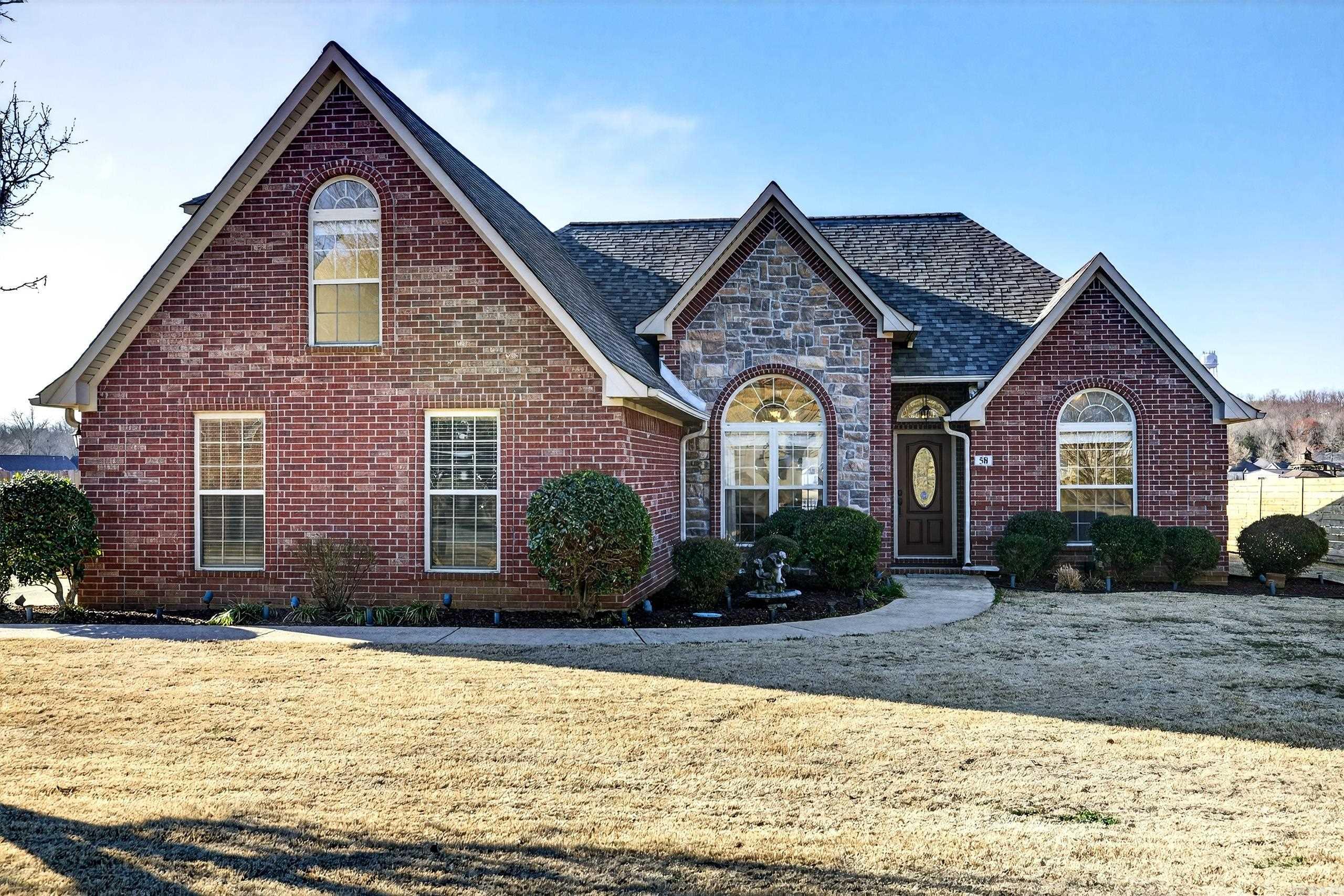 58 Lakeland Drive